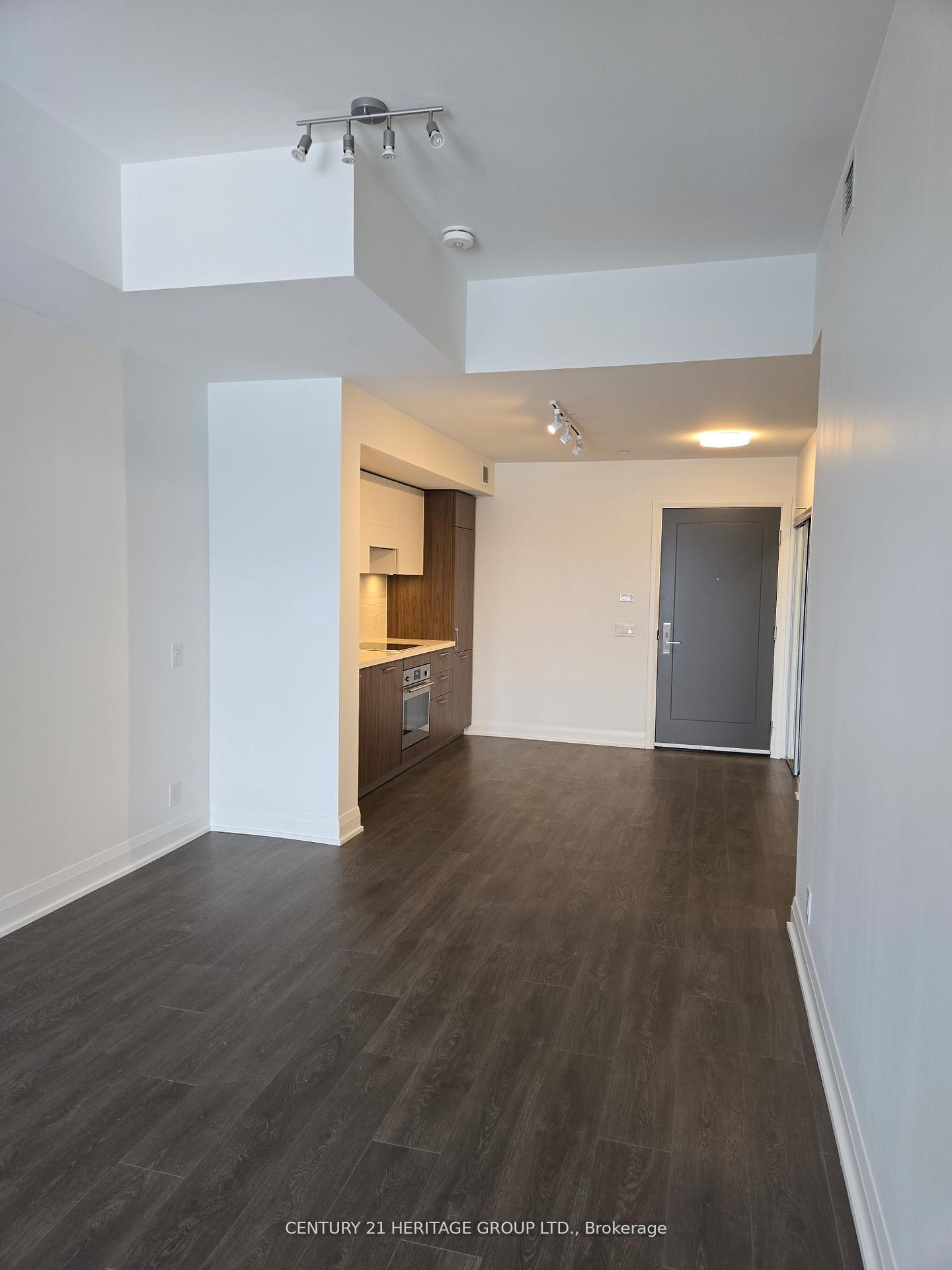 Photo 11 of Unit 619, 33 Frederick Todd Way, Toronto, Thorncliffe Park — HOMEH