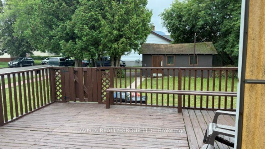 Photo 17 of 700 Francis St W, Thunder Bay, Westfort — HOMEH
