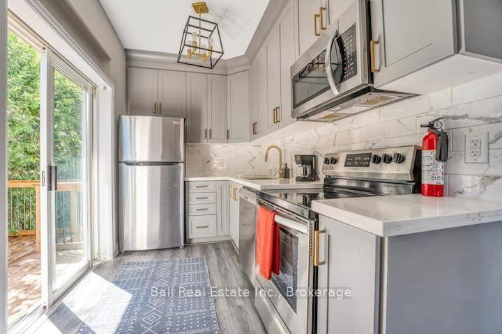 Photo 1 of Unit 4, 291 Stewart Street, Peterborough, Town Ward 3 — HOMEH