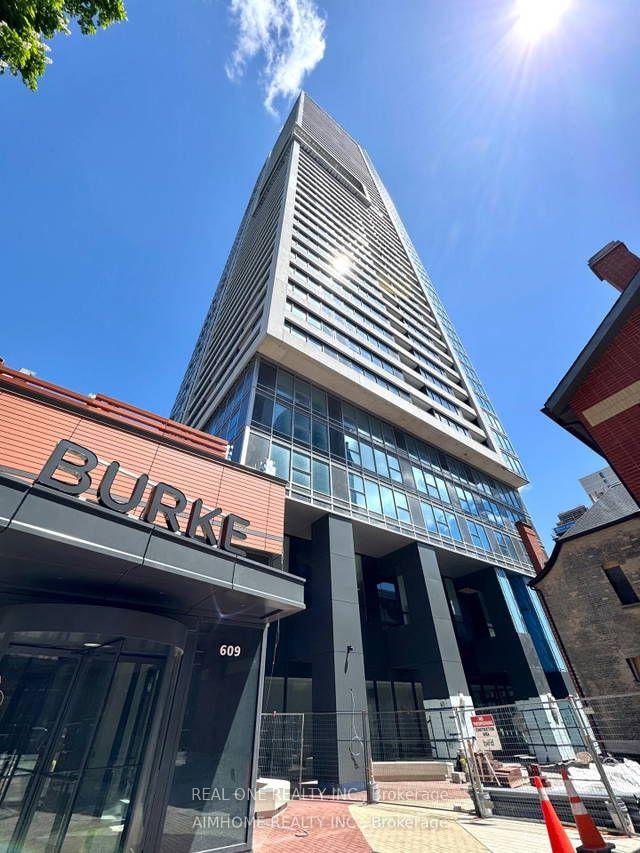Photo 2 of Unit 3605, 609 Sherbourne Street, Toronto, North St. James Town — HOMEH