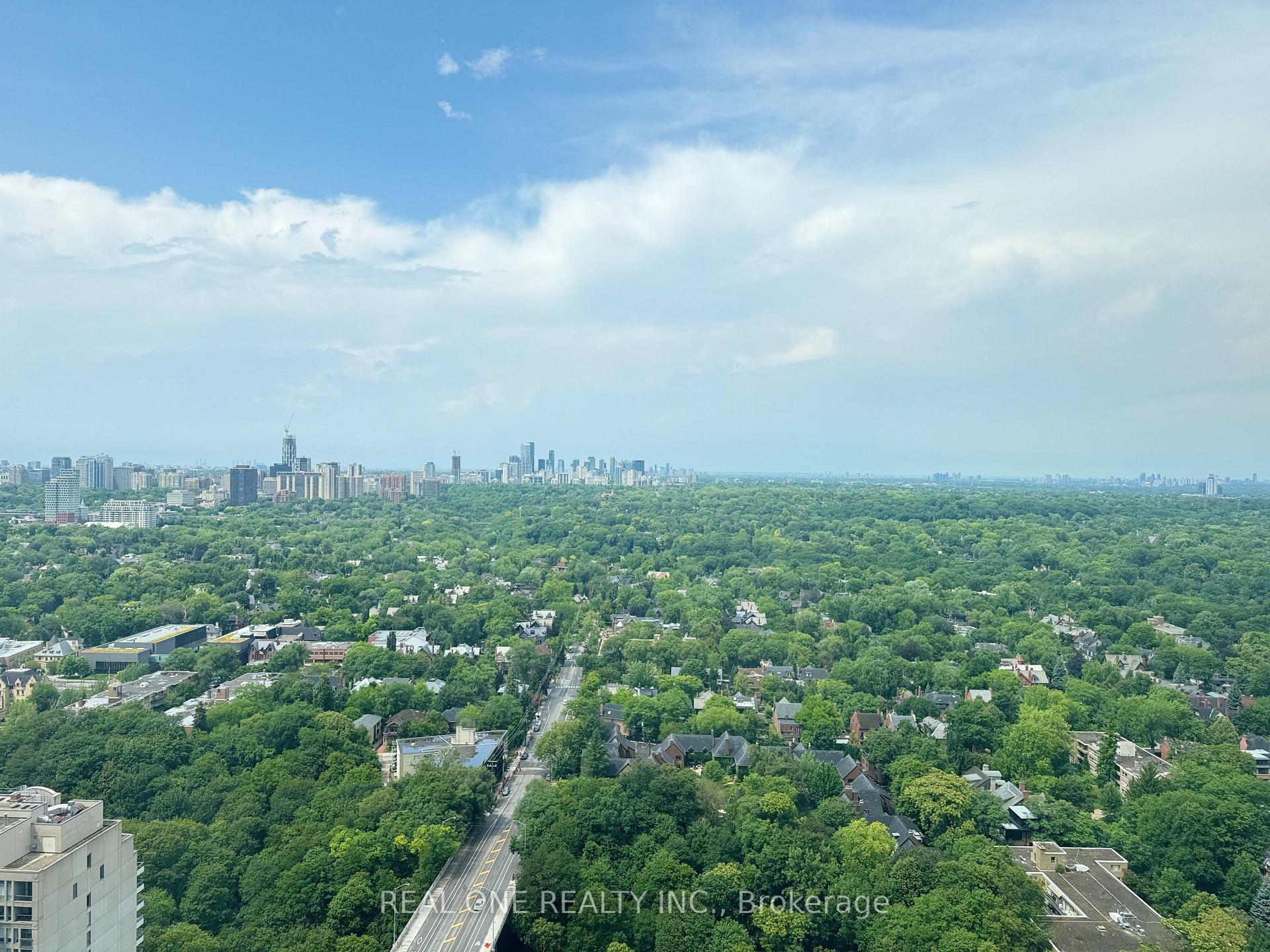 Photo 11 of Unit 3605, 609 Sherbourne Street, Toronto, North St. James Town — HOMEH
