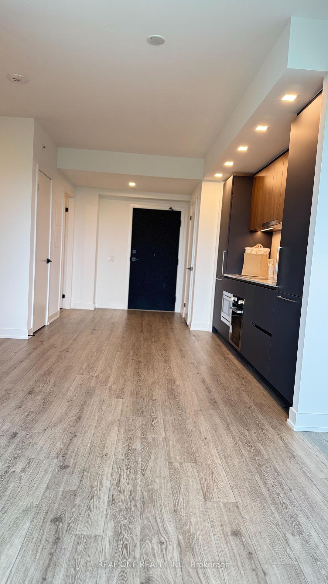 Photo 12 of Unit 3605, 609 Sherbourne Street, Toronto, North St. James Town — HOMEH