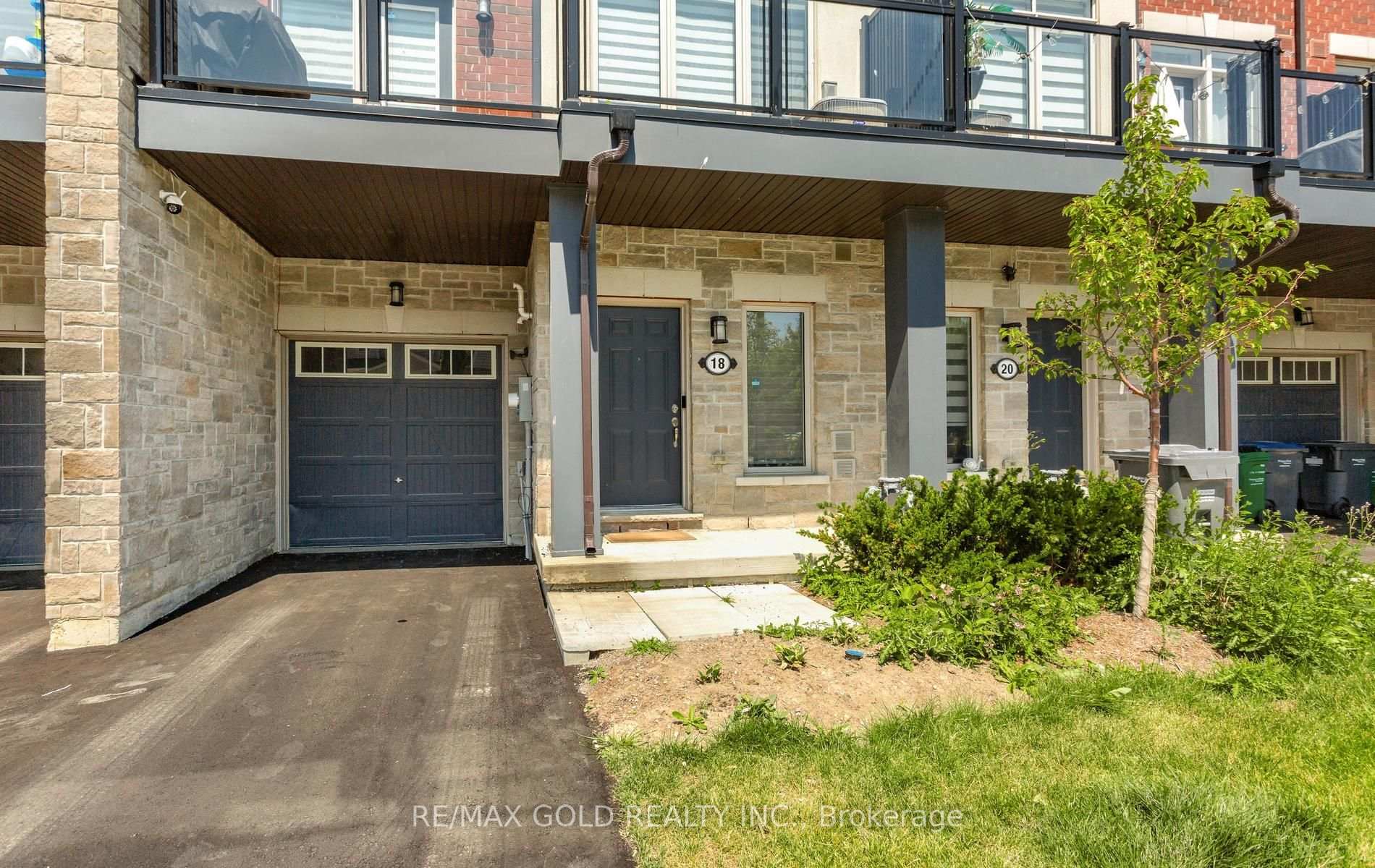 Photo 4 of 18 Waterville Way, Caledon, Rural Caledon — HOMEH