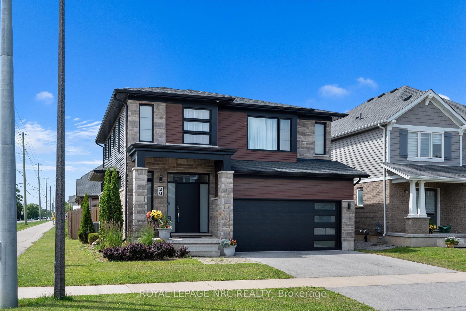 Photo 1 of 20 Myrtle Street, Pelham, Fonthill — HOMEH