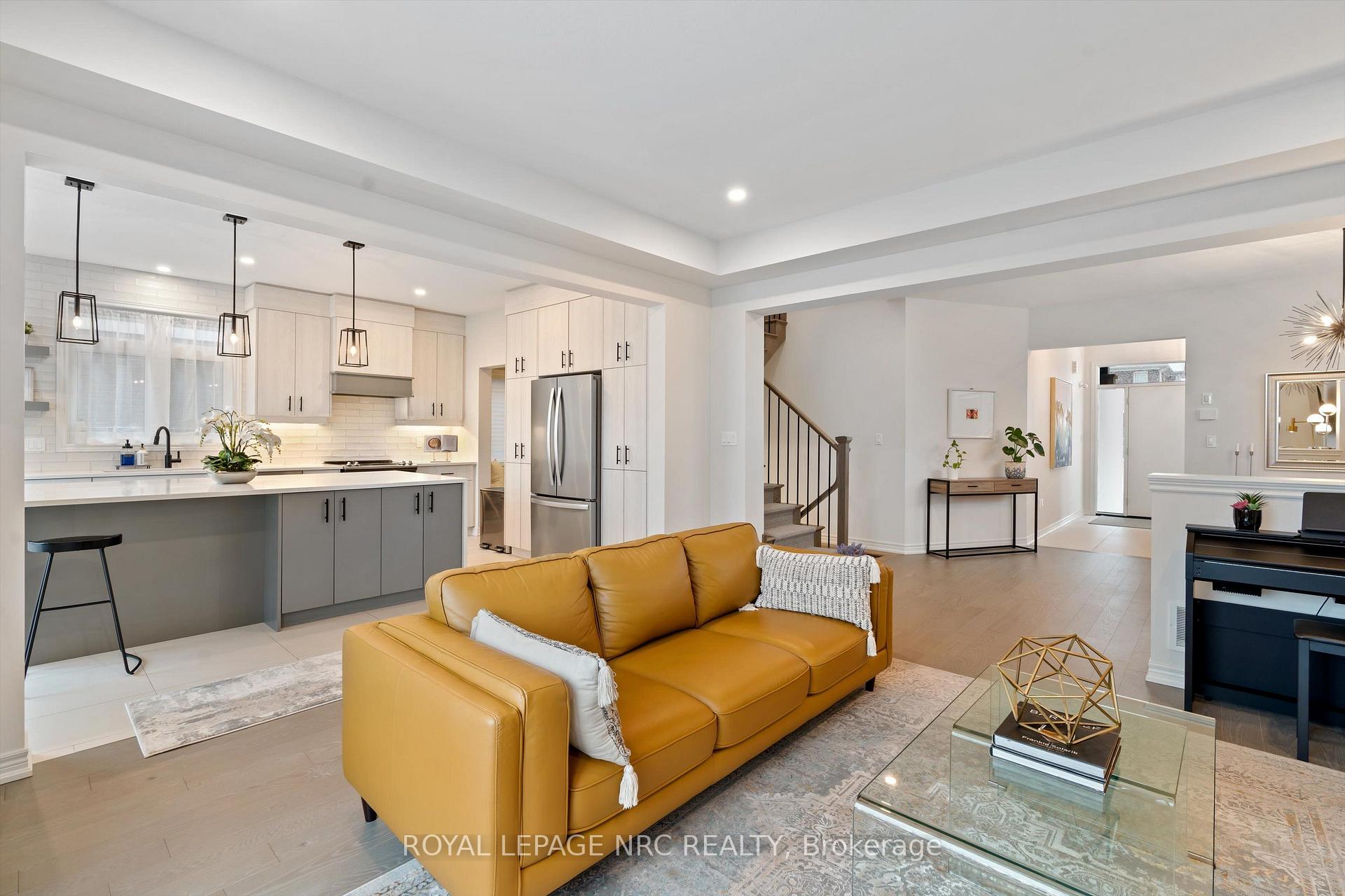 Photo 6 of 20 Myrtle Street, Pelham, Fonthill — HOMEH