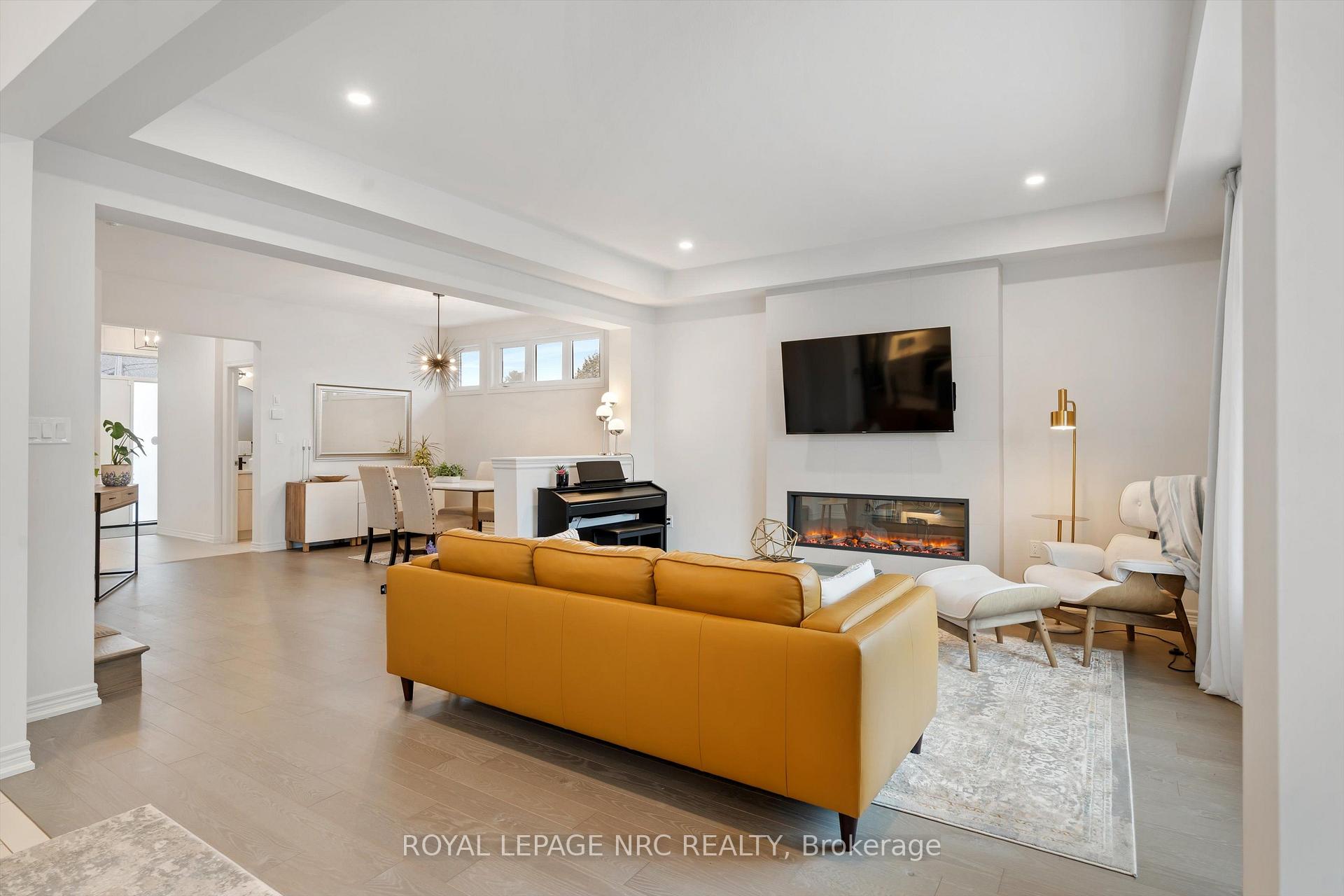 Photo 7 of 20 Myrtle Street, Pelham, Fonthill — HOMEH