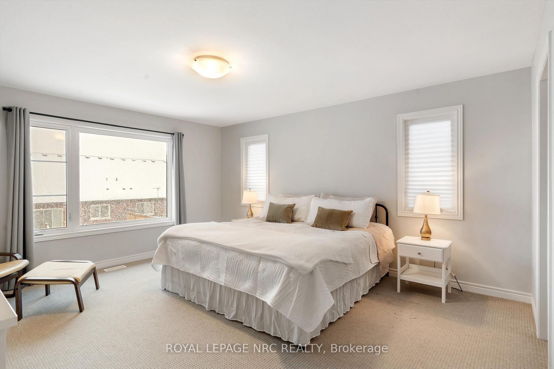 Photo 18 of 20 Myrtle Street, Pelham, Fonthill — HOMEH