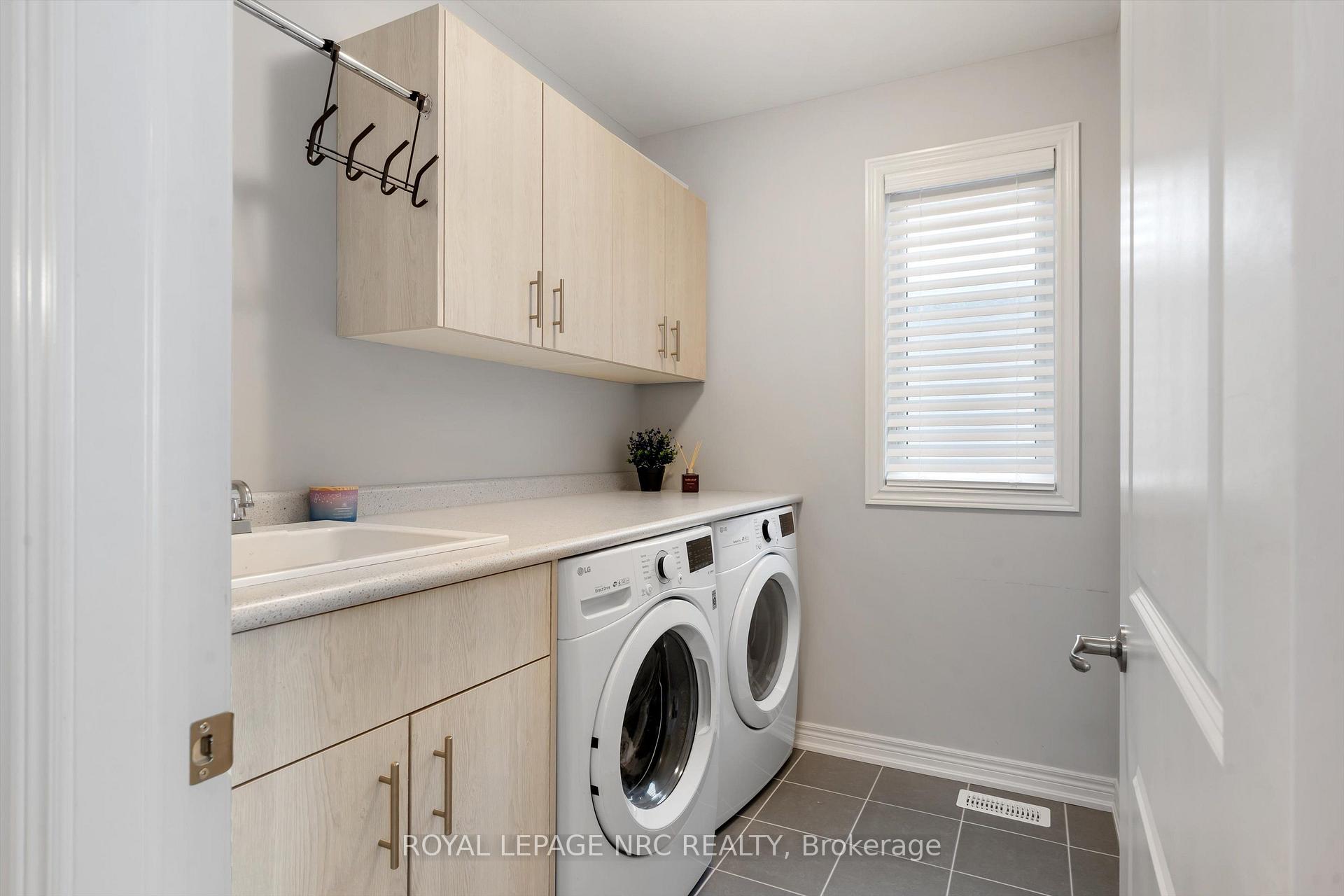 Photo 26 of 20 Myrtle Street, Pelham, Fonthill — HOMEH