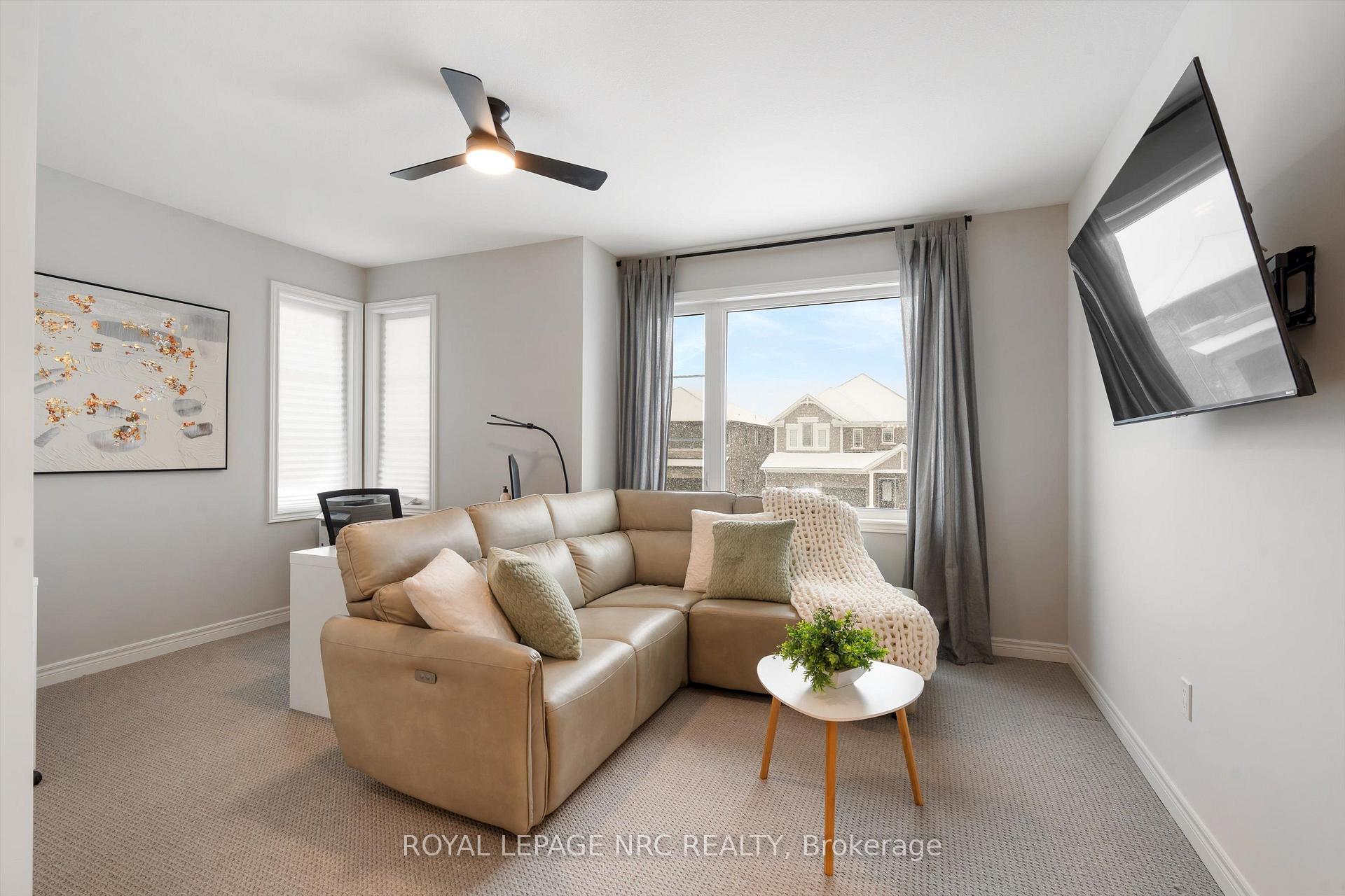 Photo 28 of 20 Myrtle Street, Pelham, Fonthill — HOMEH