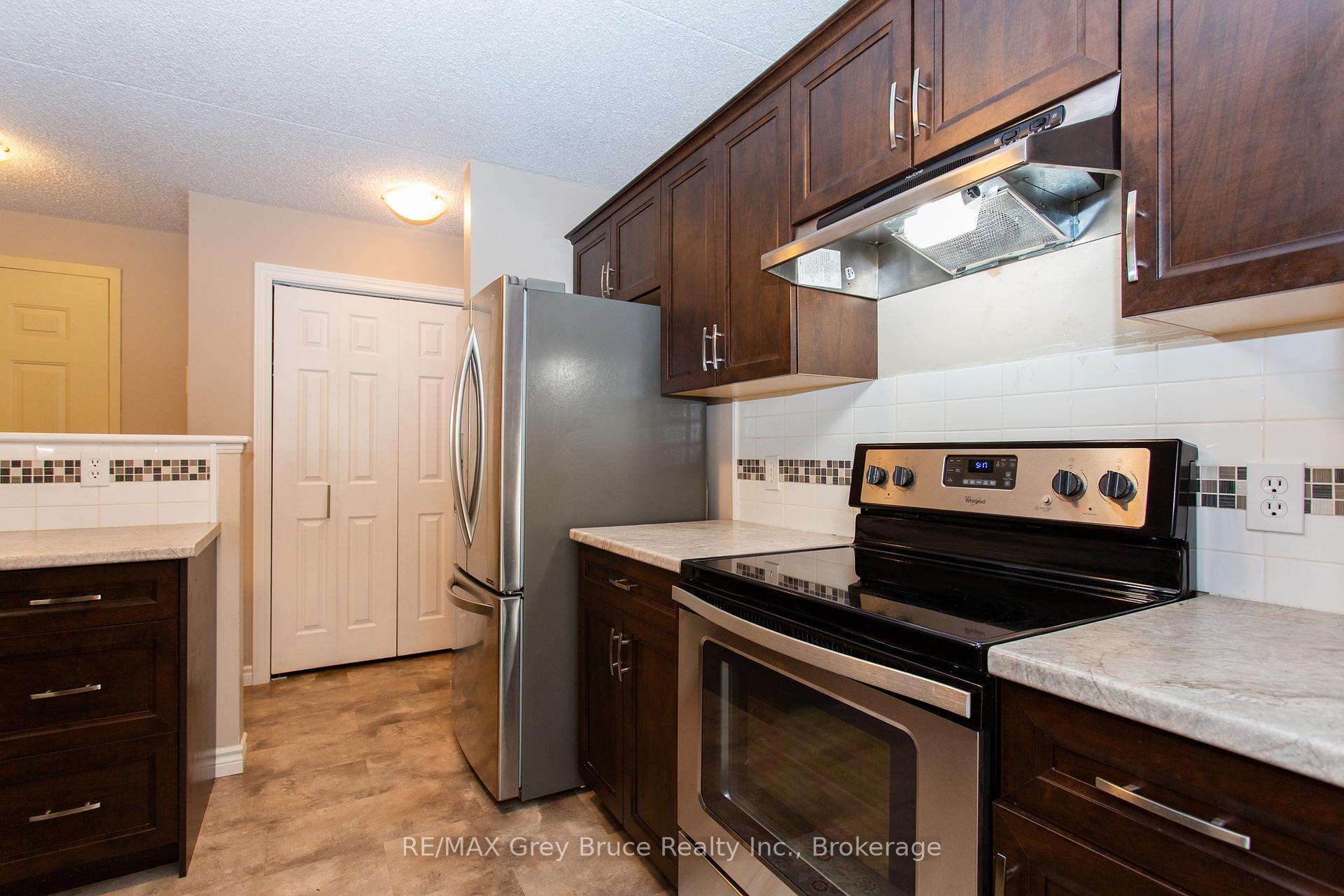 Photo 10 of Unit 206, 125 Hinks Street, Brockton — HOMEH