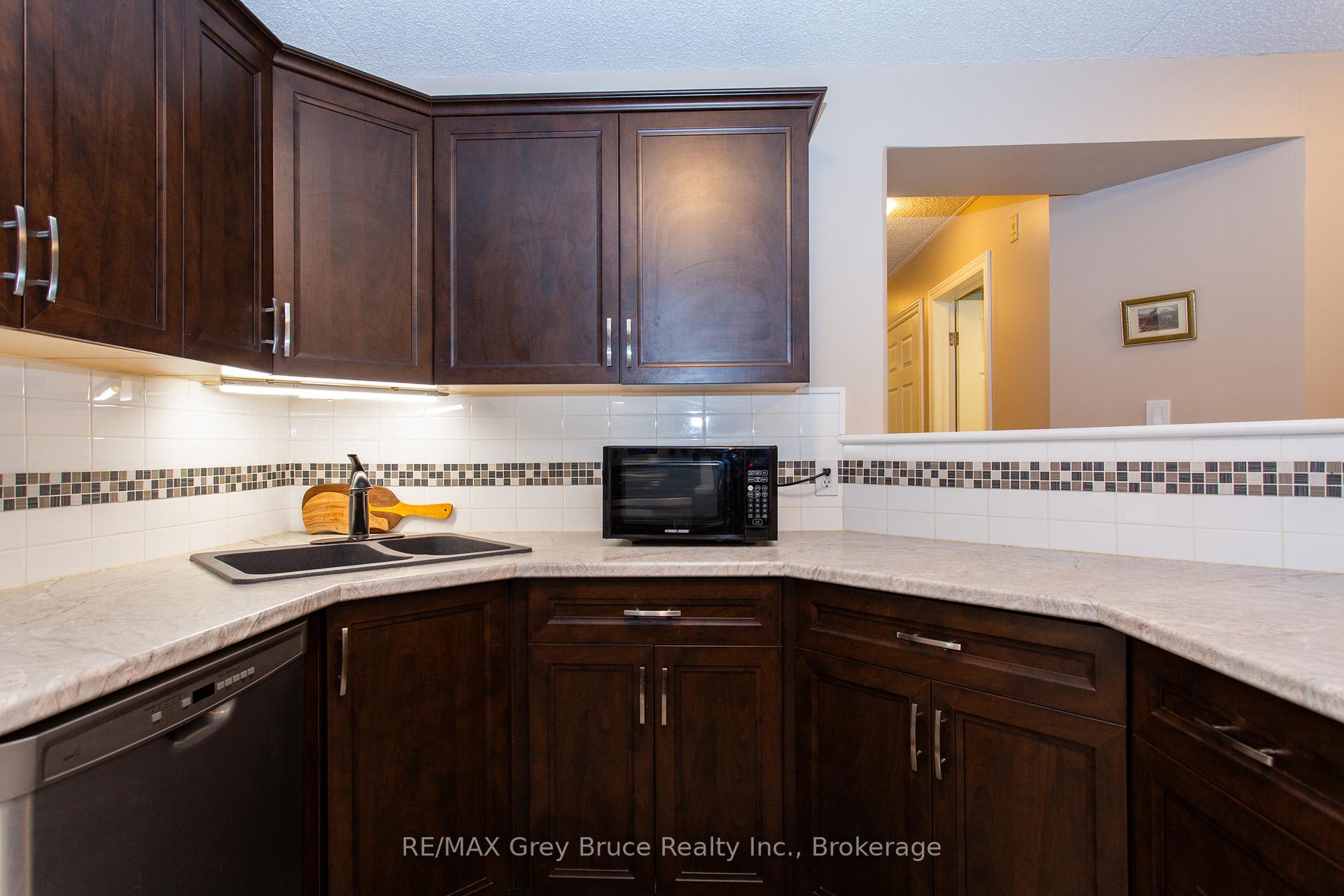 Photo 11 of Unit 206, 125 Hinks Street, Brockton — HOMEH