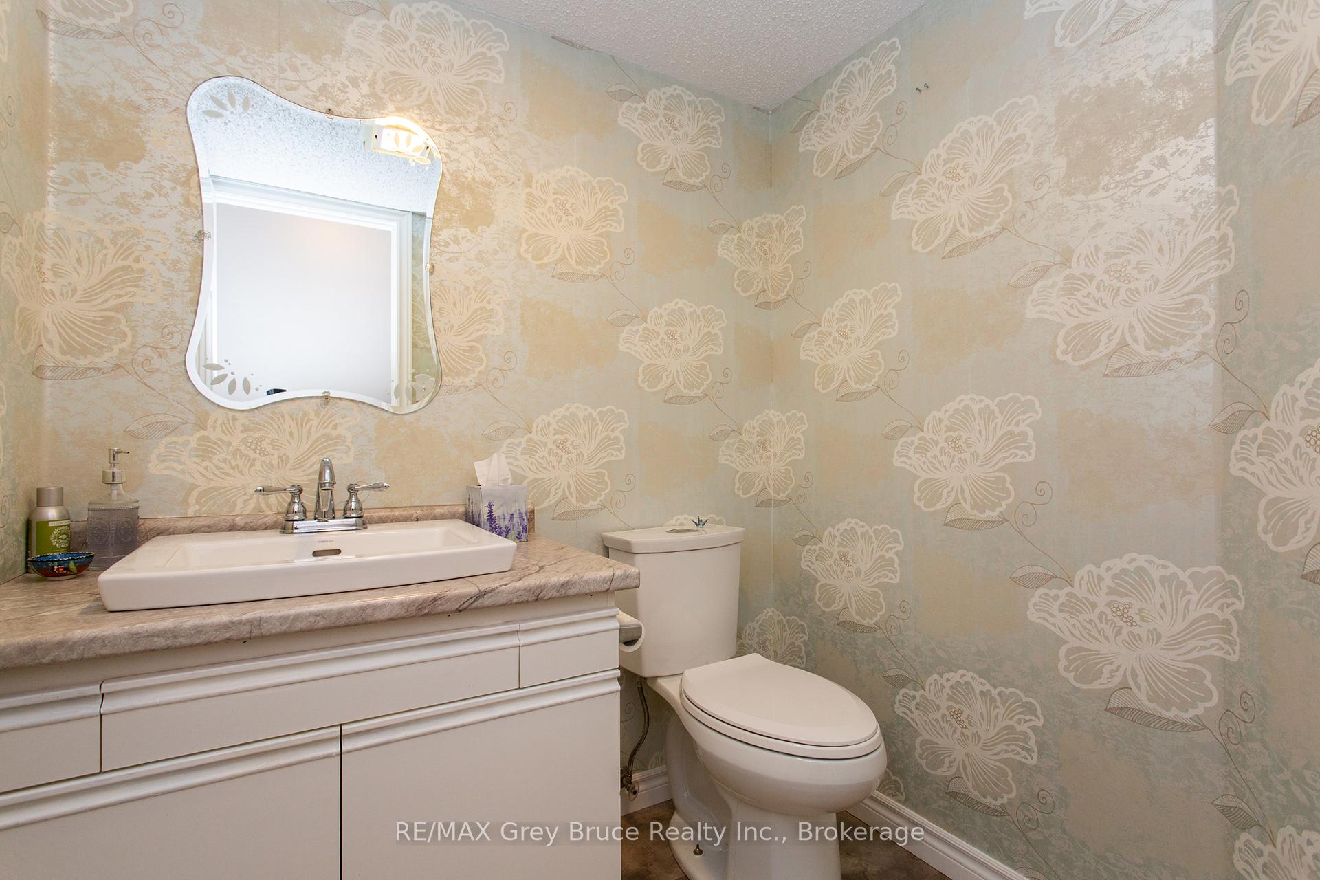 Photo 35 of Unit 206, 125 Hinks Street, Brockton — HOMEH