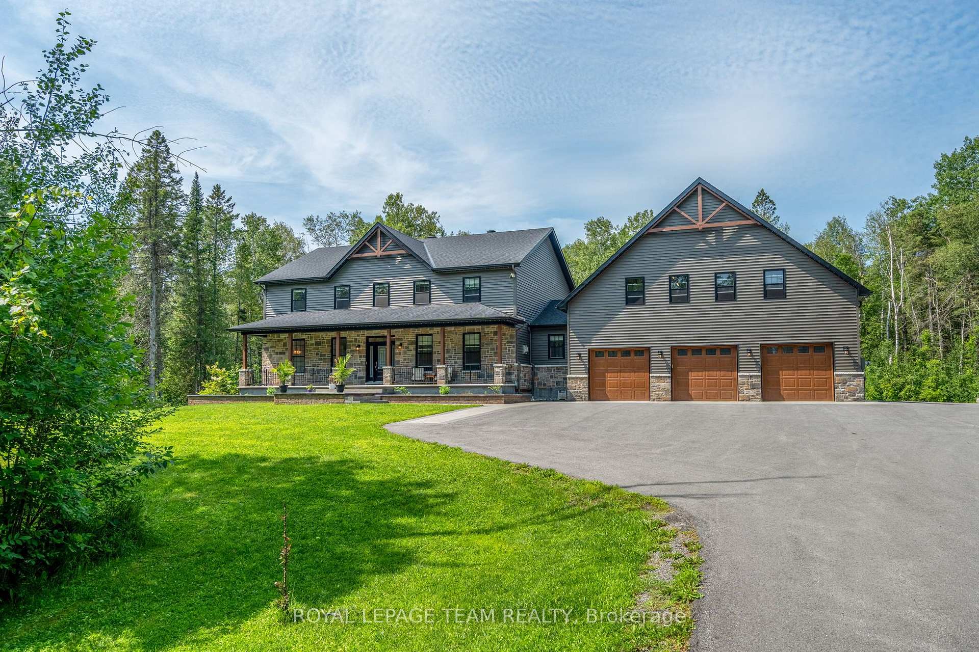 Photo 1 of 74 Smith Road, North Grenville, North Grenville Twp (Kemptville South) — HOMEH
