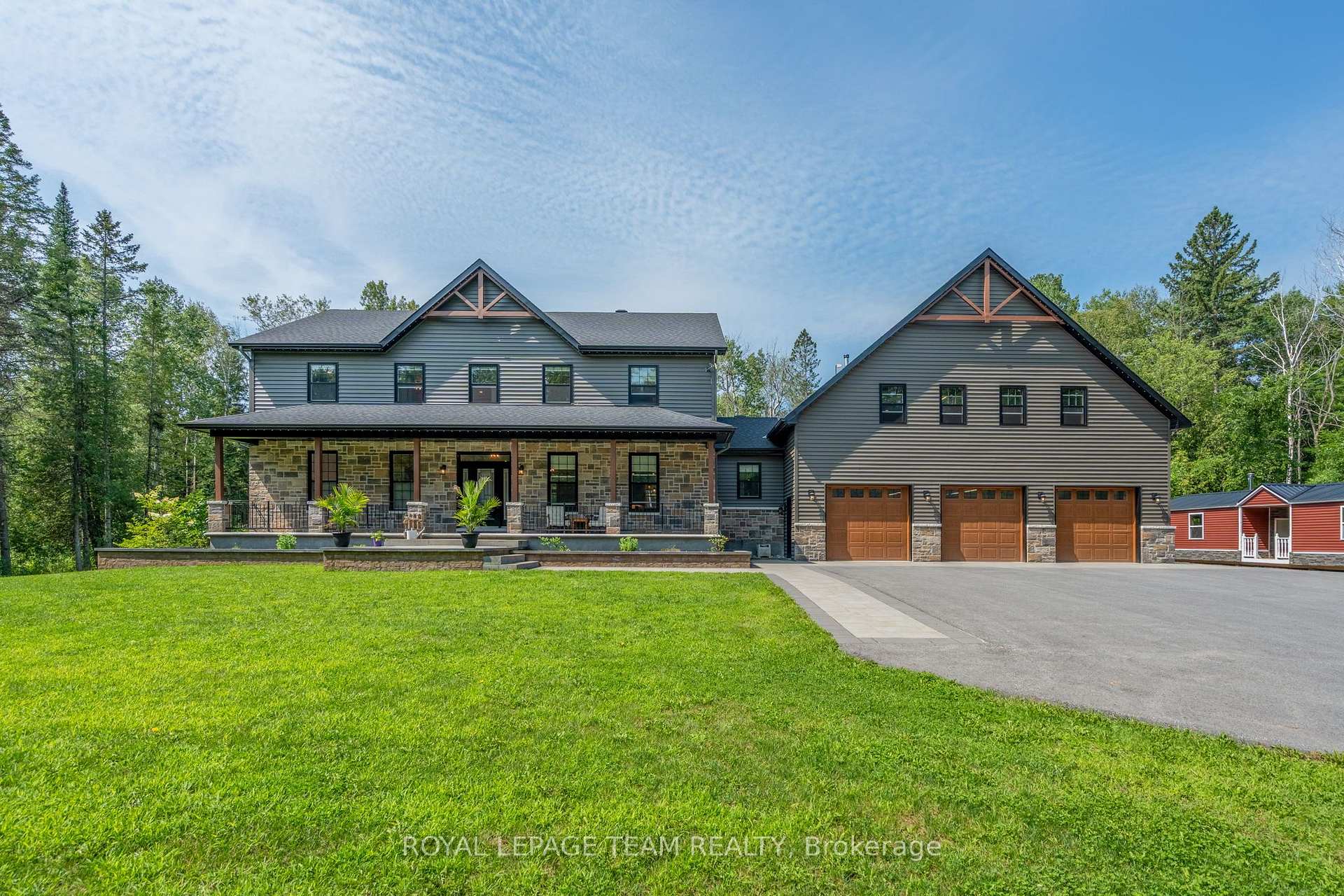 Photo 2 of 74 Smith Road, North Grenville, North Grenville Twp (Kemptville South) — HOMEH