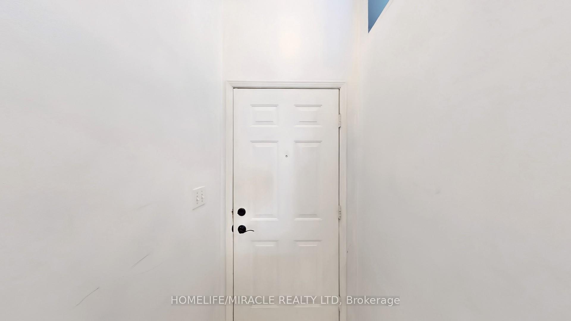 Photo 19 of 4 William Curtis Circle, Newmarket, Gorham-College Manor — HOMEH