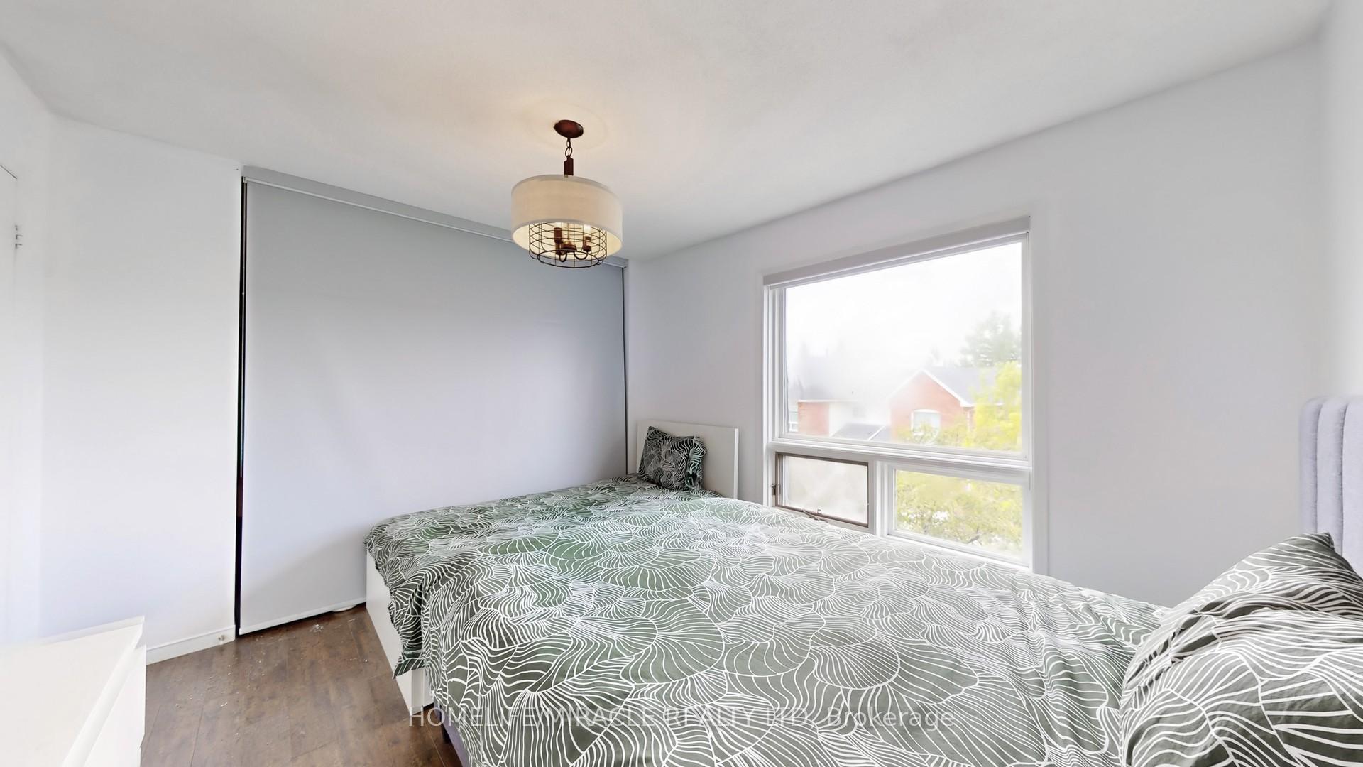 Photo 23 of 4 William Curtis Circle, Newmarket, Gorham-College Manor — HOMEH