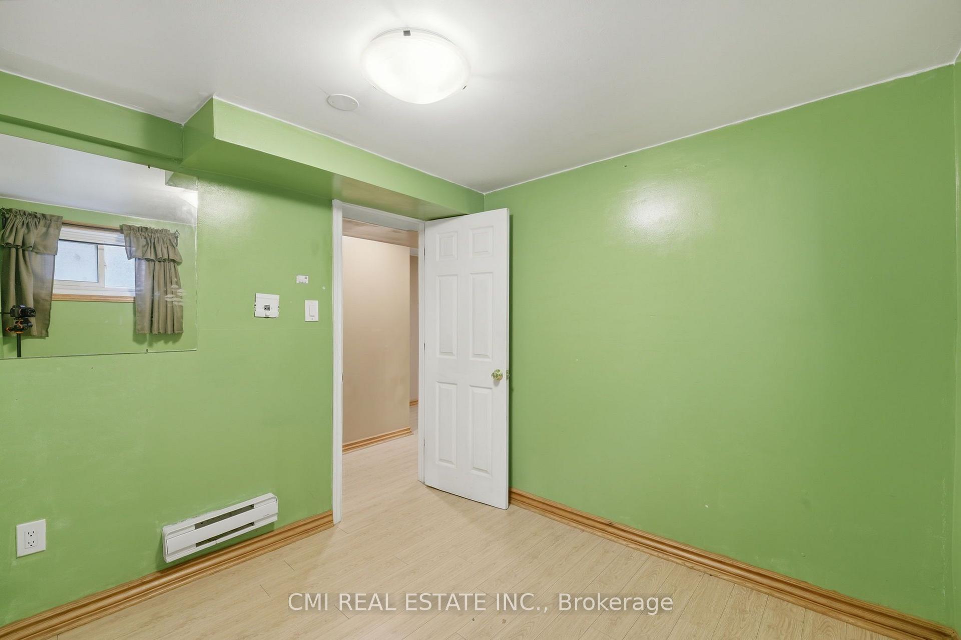 Photo 35 of 15 Cog Hill Drive, Vaughan, Brownridge — HOMEH