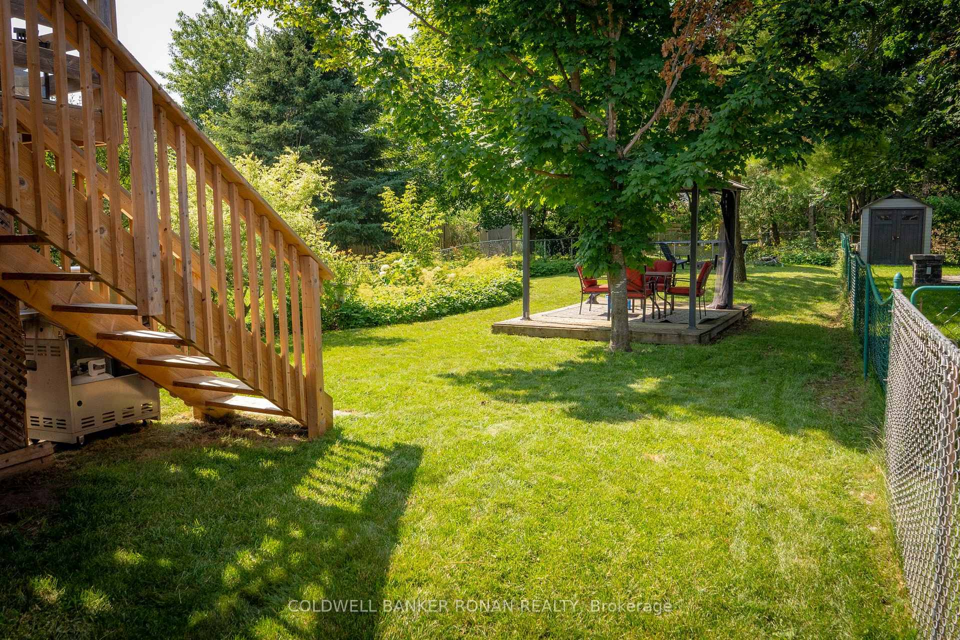 Photo 15 of 37 Ferguson Drive, Barrie, Northwest — HOMEH