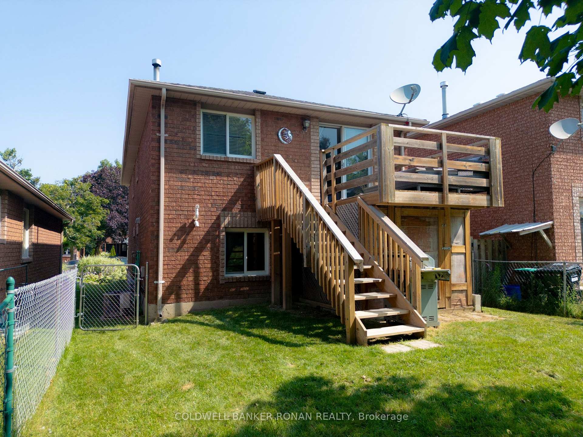 Photo 17 of 37 Ferguson Drive, Barrie, Northwest — HOMEH