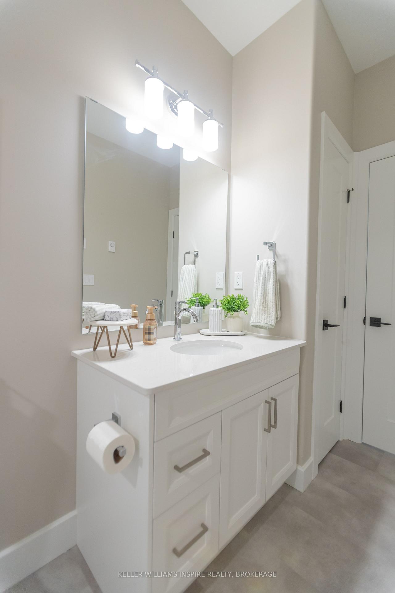 Photo 20 of 34 Carly Place, Loyalist, Amherstview — HOMEH