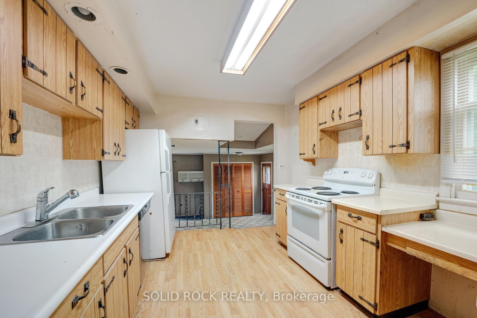 Photo 12 of 8699 Dale Road, Hamilton Township, Rural Hamilton — HOMEH