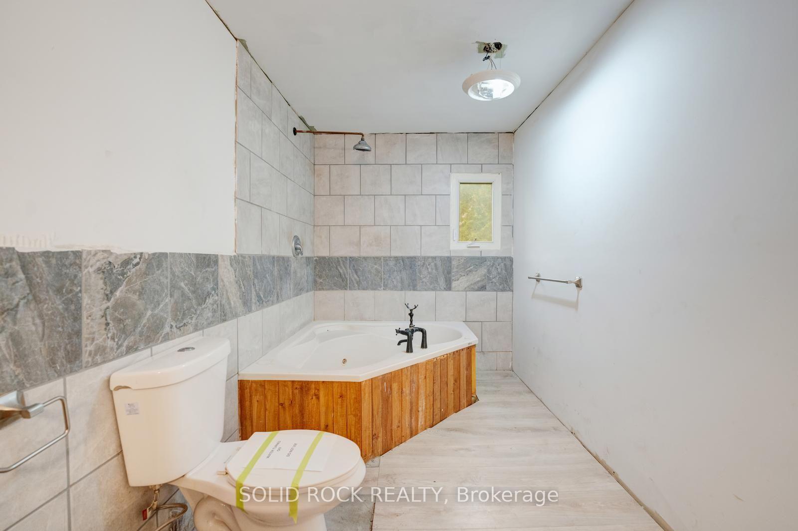 Photo 16 of 8699 Dale Road, Hamilton Township, Rural Hamilton — HOMEH