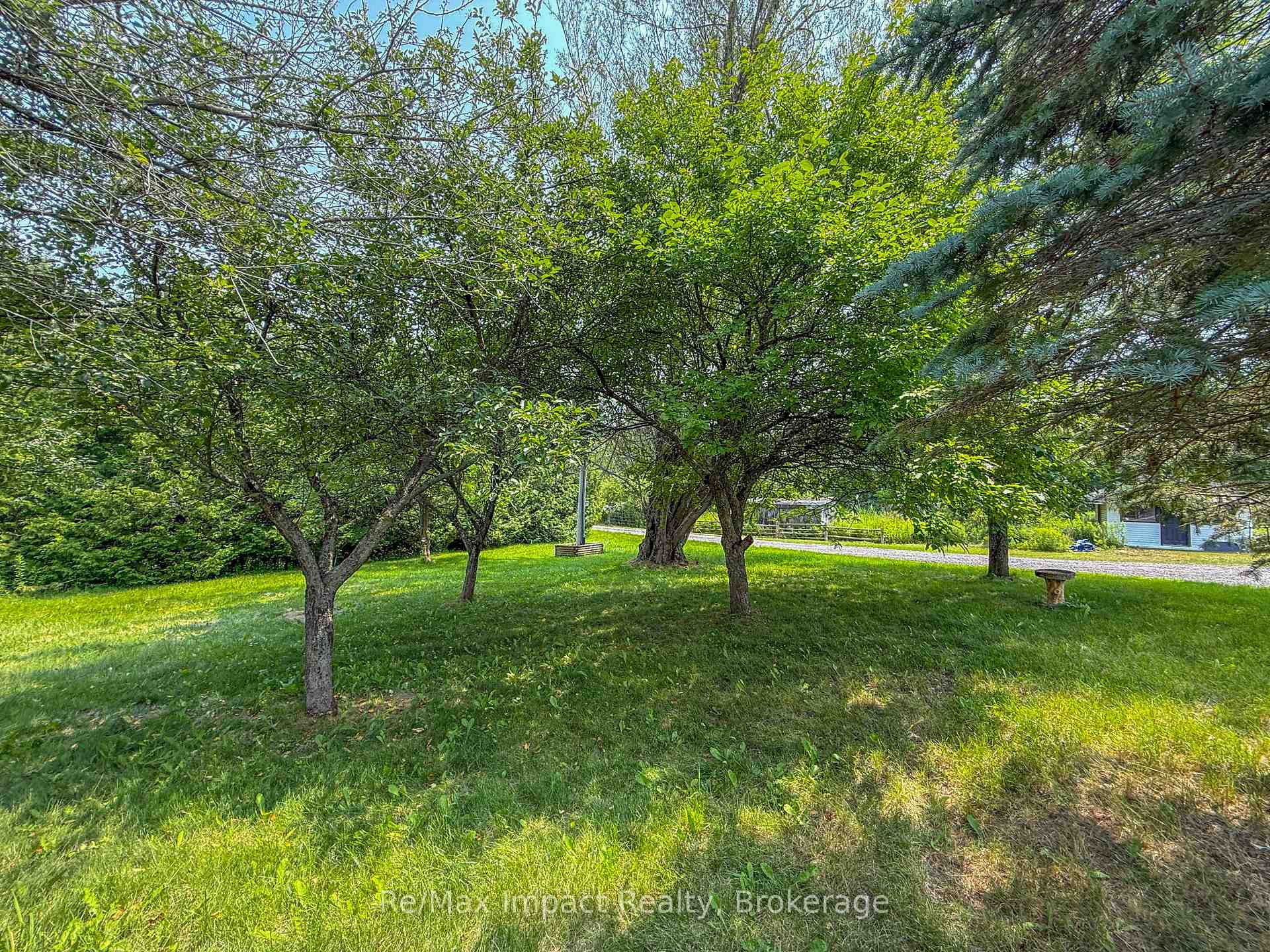 Photo 8 of 1004 Broomfield Road, Alderville First Nation — HOMEH