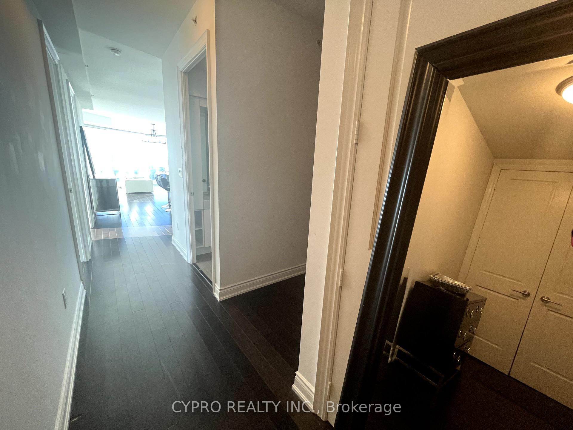 Photo 5 of Unit 6516, 388 Yonge Street, Toronto, Bay Street Corridor — HOMEH