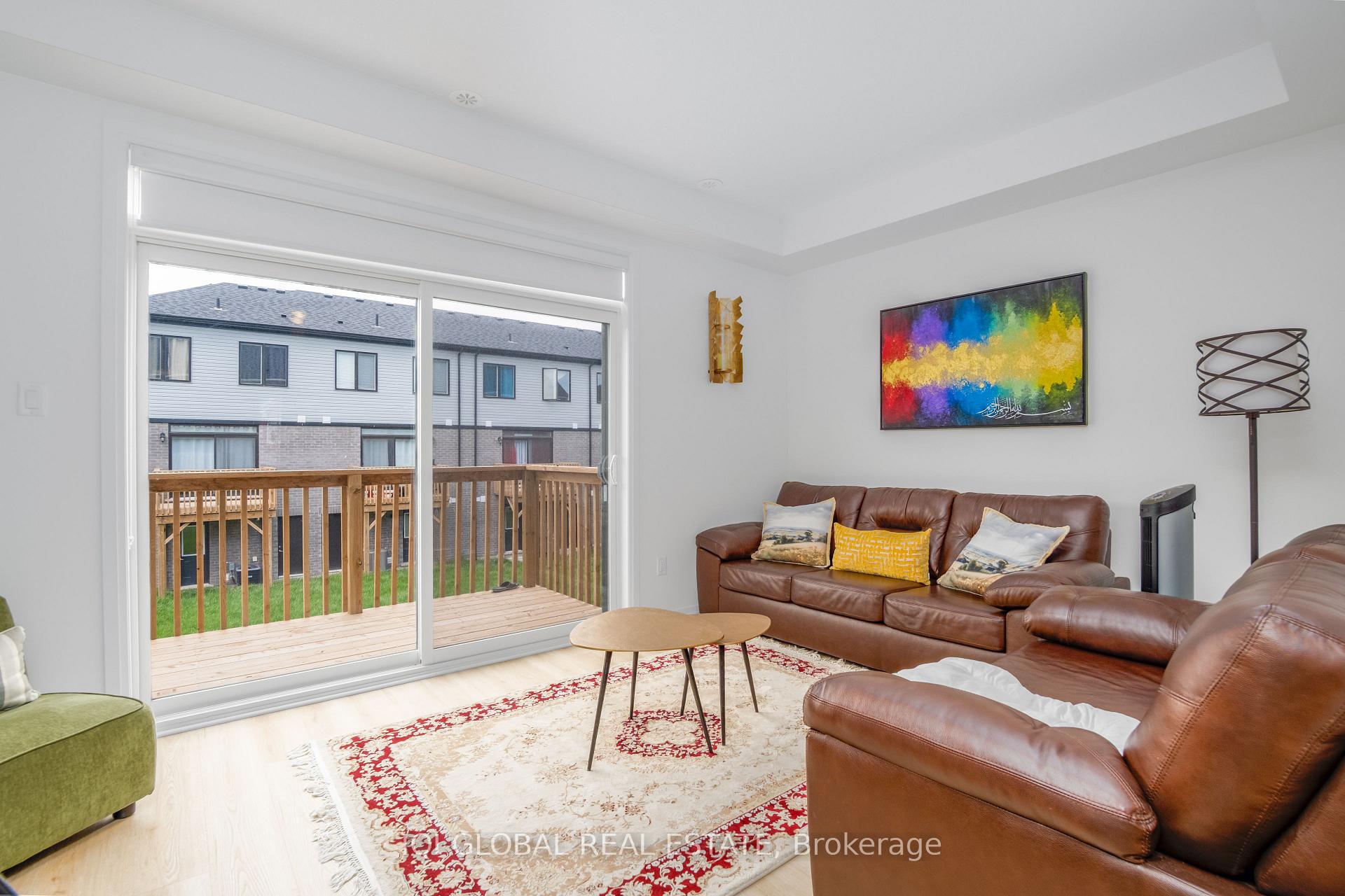 Photo 11 of 21 Greig Street, Brantford, Empire — HOMEH