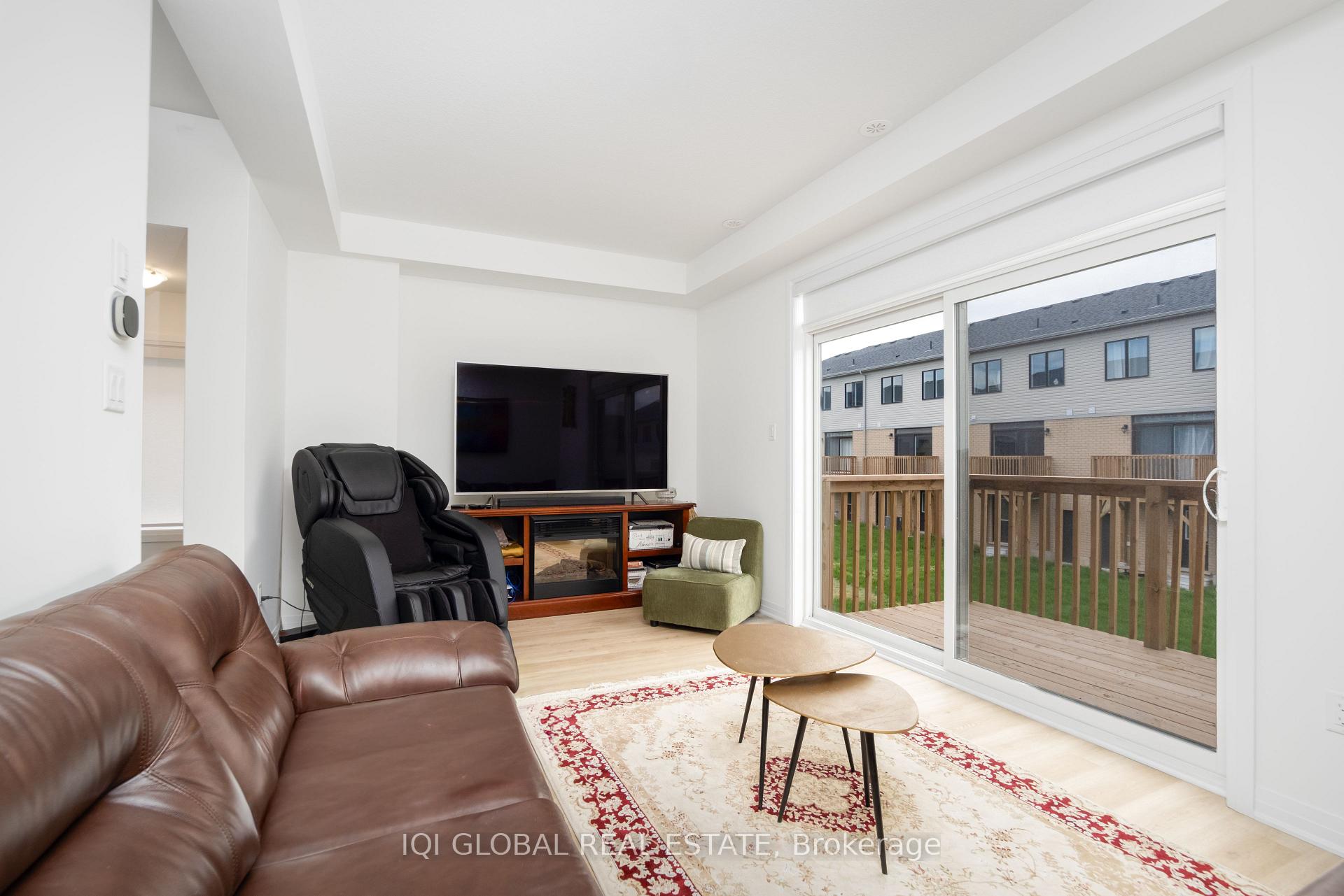 Photo 12 of 21 Greig Street, Brantford, Empire — HOMEH