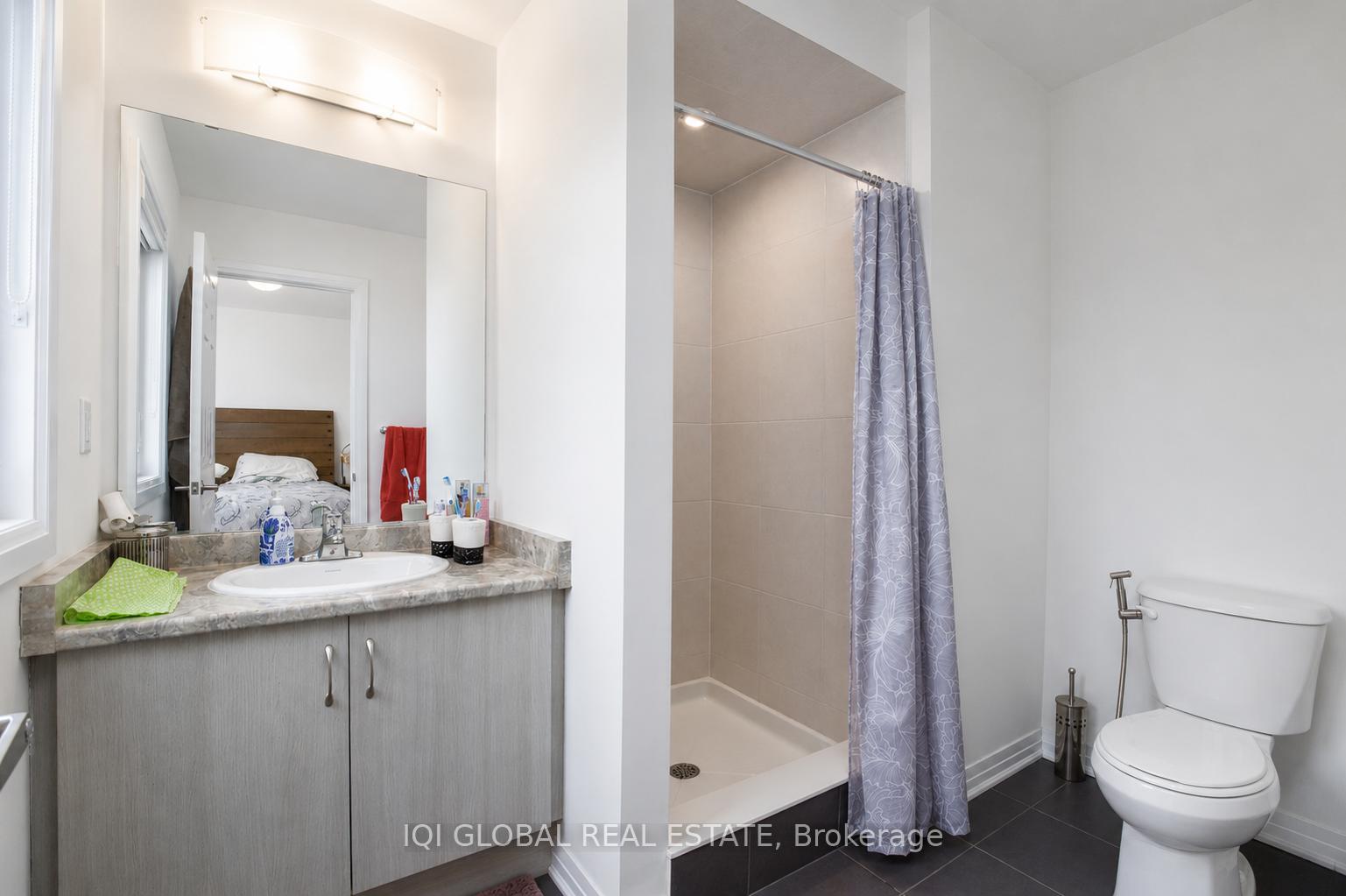 Photo 25 of 21 Greig Street, Brantford, Empire — HOMEH