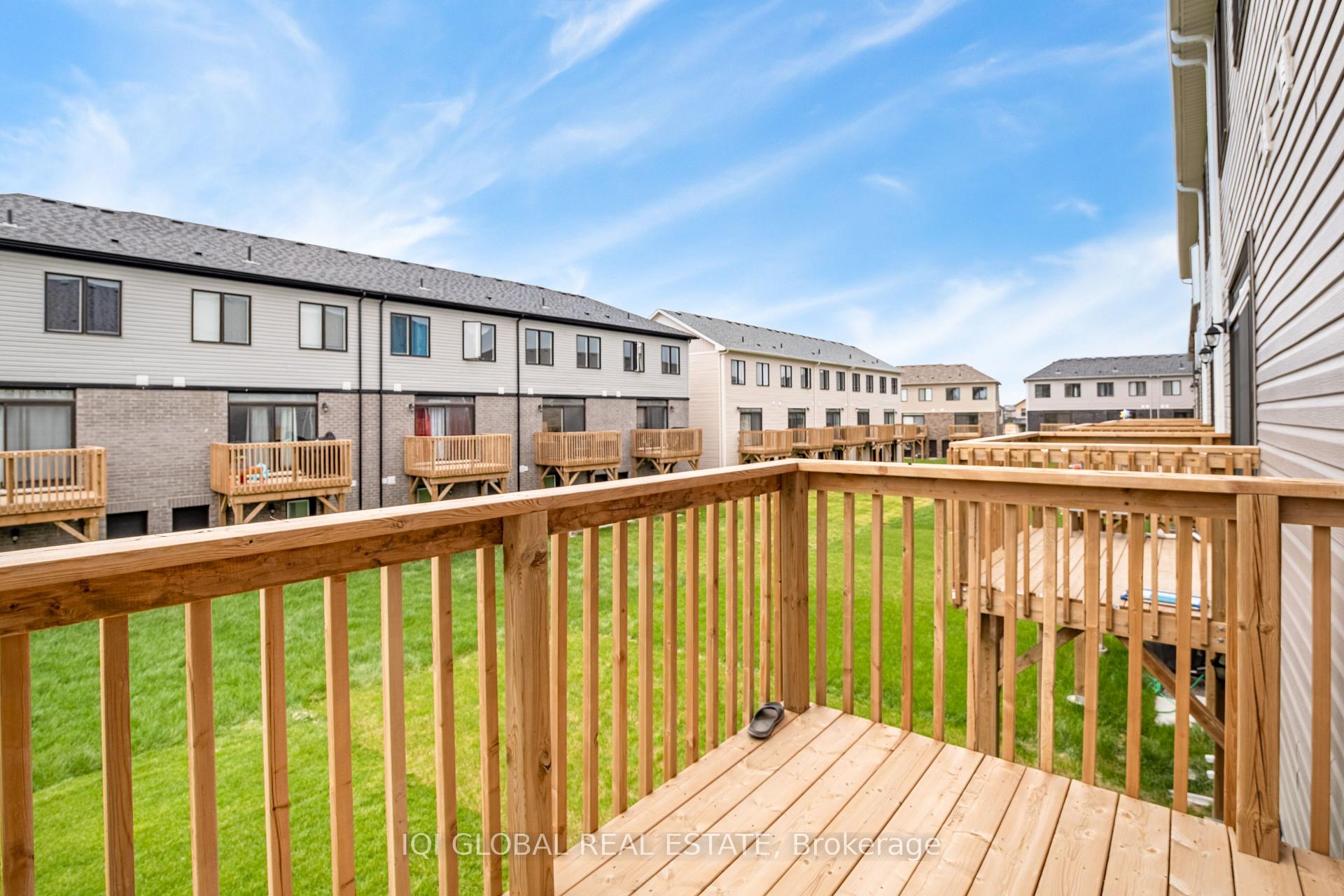 Photo 37 of 21 Greig Street, Brantford, Empire — HOMEH
