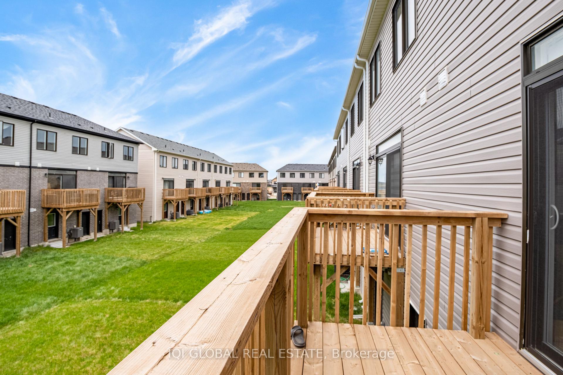 Photo 38 of 21 Greig Street, Brantford, Empire — HOMEH