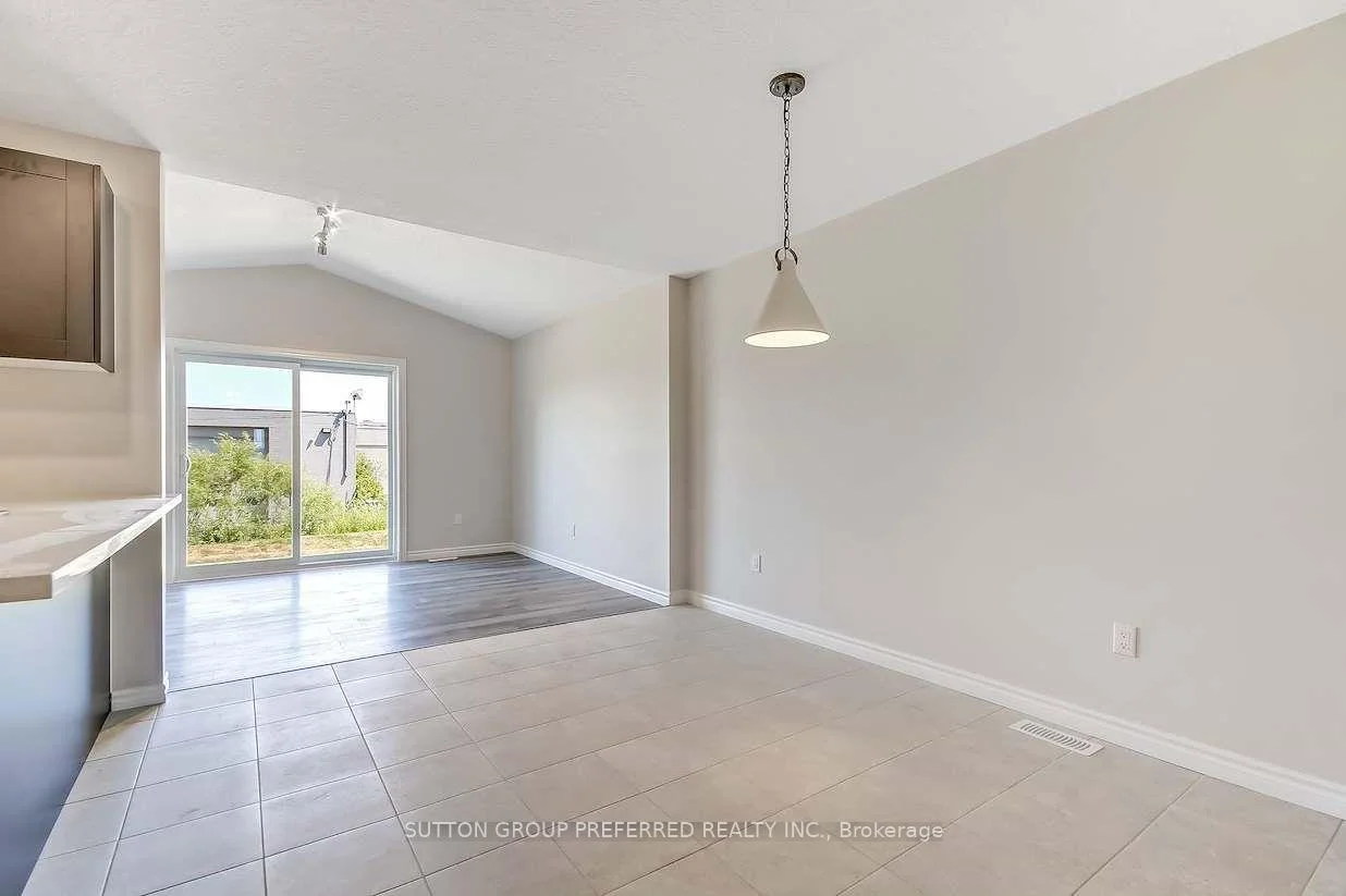 Photo 13 of 3972 Mia Avenue, London, South W — HOMEH