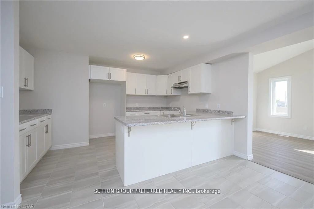 Photo 20 of 3972 Mia Avenue, London, South W — HOMEH