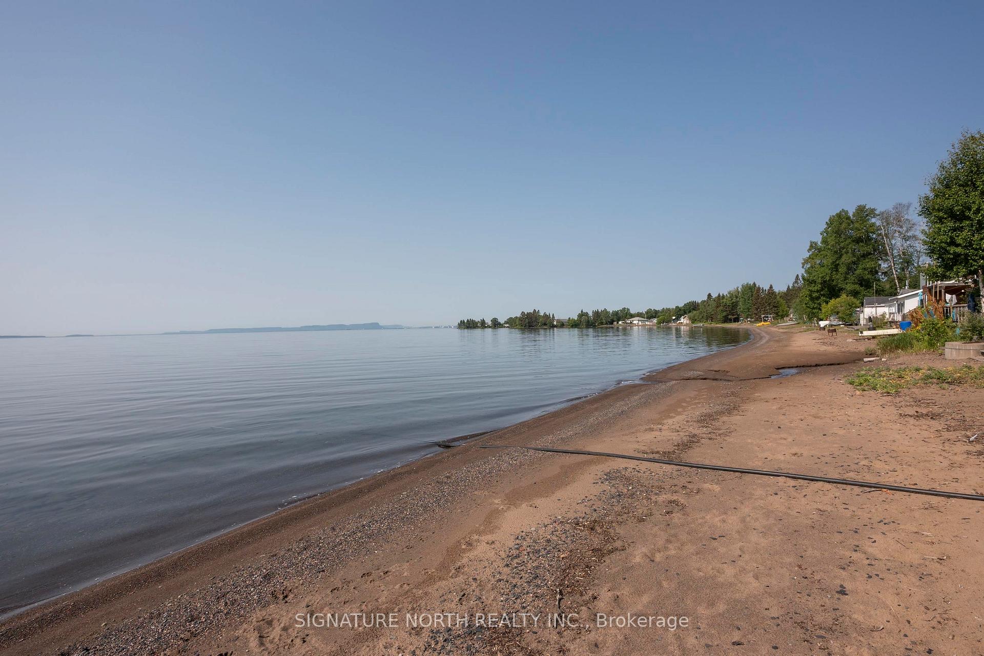 Photo 4 of 608 White Birch Beach Road, Shuniah — HOMEH