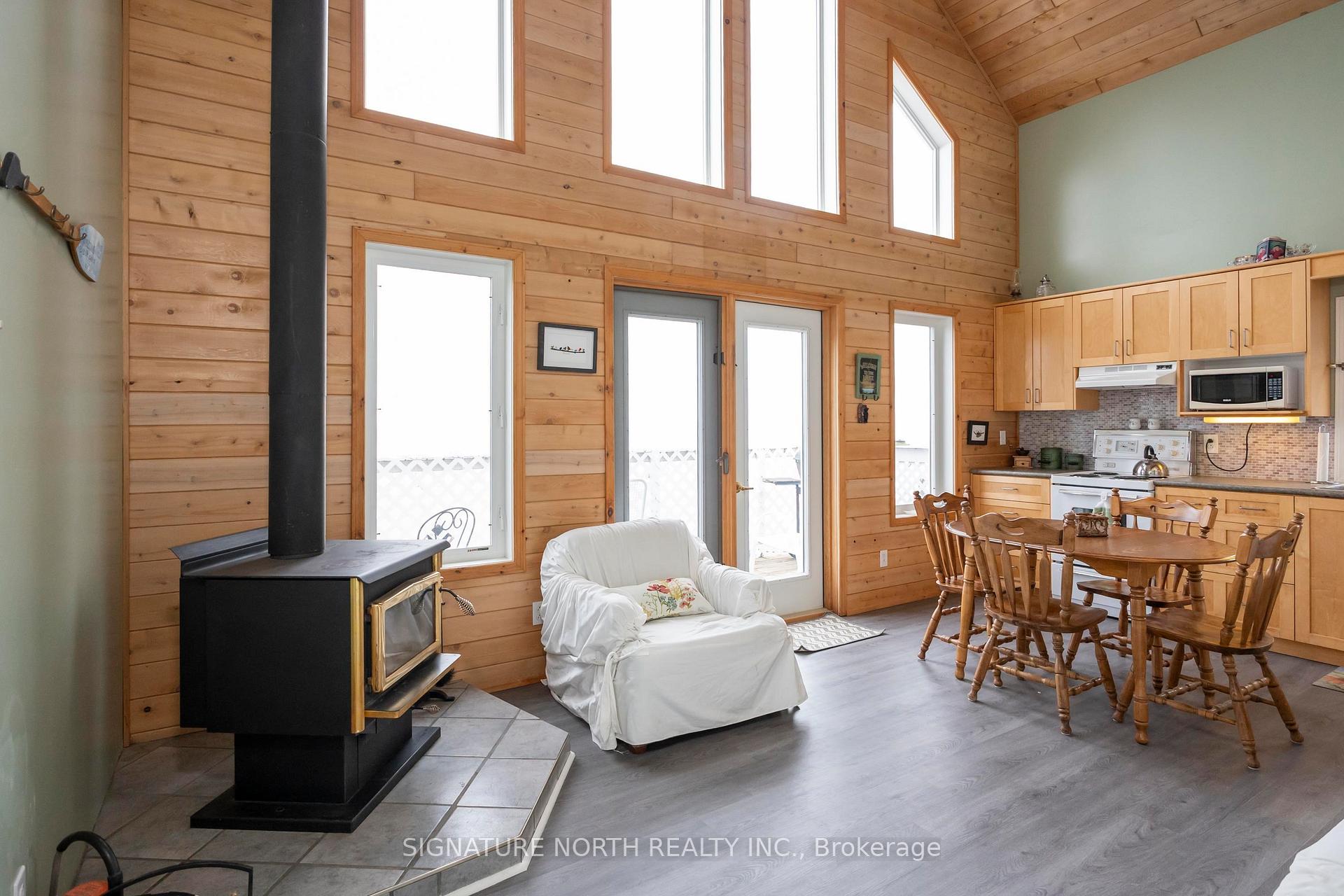 Photo 7 of 608 White Birch Beach Road, Shuniah — HOMEH