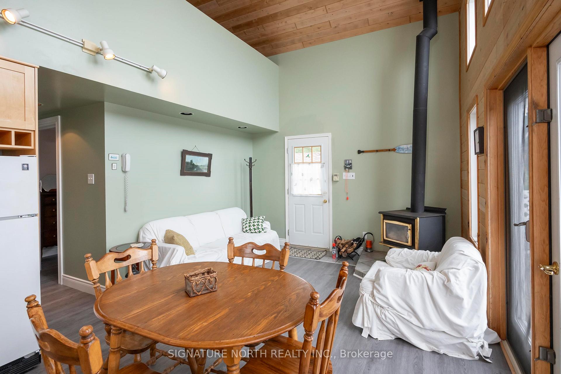 Photo 12 of 608 White Birch Beach Road, Shuniah — HOMEH