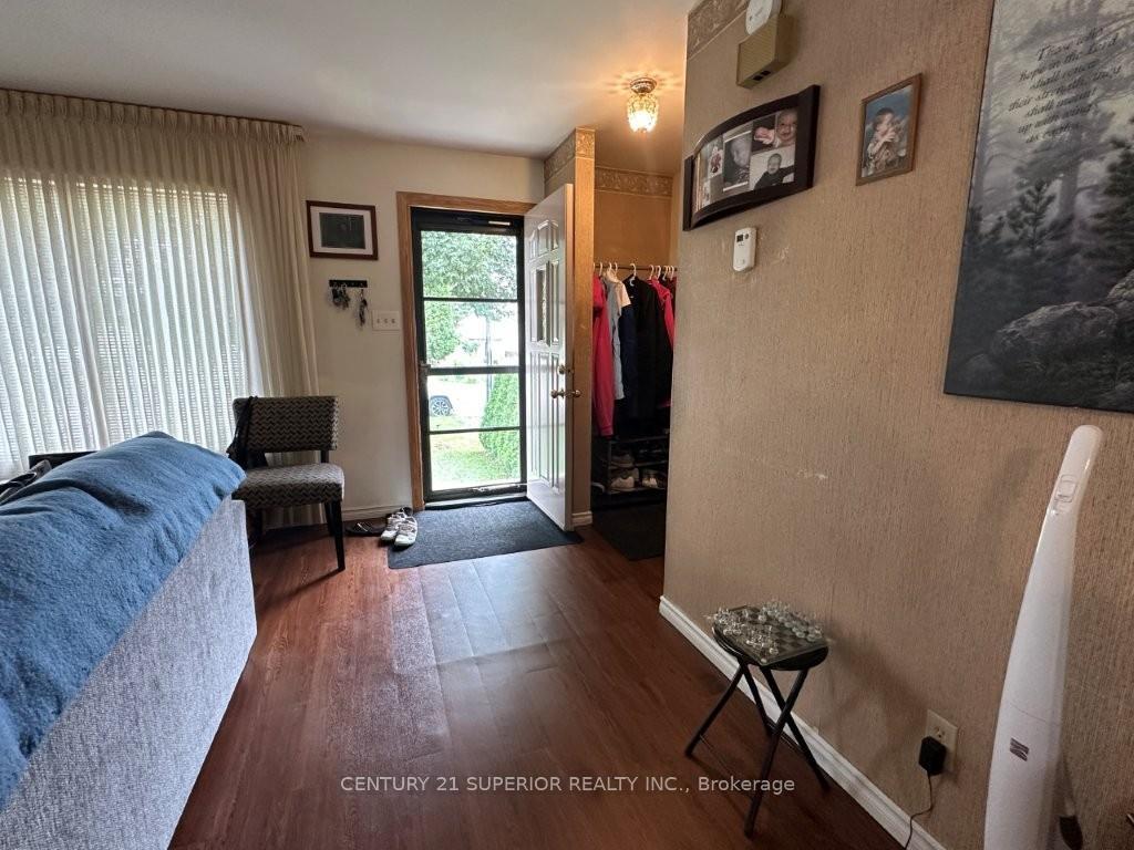 Photo 7 of 579 Simon Fraser Drive, Thunder Bay, Northwood Park — HOMEH