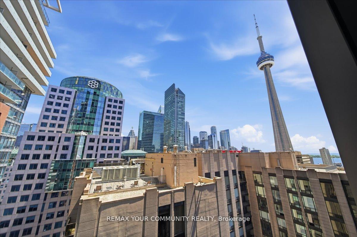 Photo 3 of Unit 1806, 15 Mercer Street, Toronto, Waterfront Communities — HOMEH