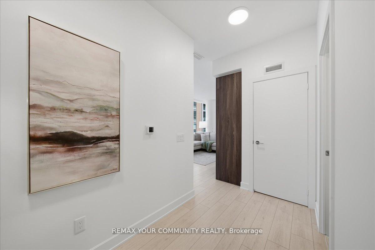 Photo 8 of Unit 1806, 15 Mercer Street, Toronto, Waterfront Communities — HOMEH