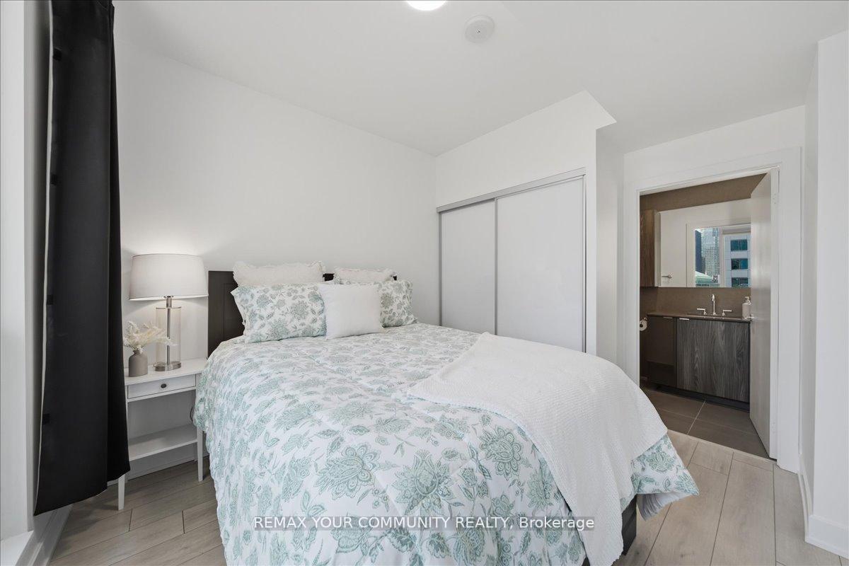 Photo 23 of Unit 1806, 15 Mercer Street, Toronto, Waterfront Communities — HOMEH