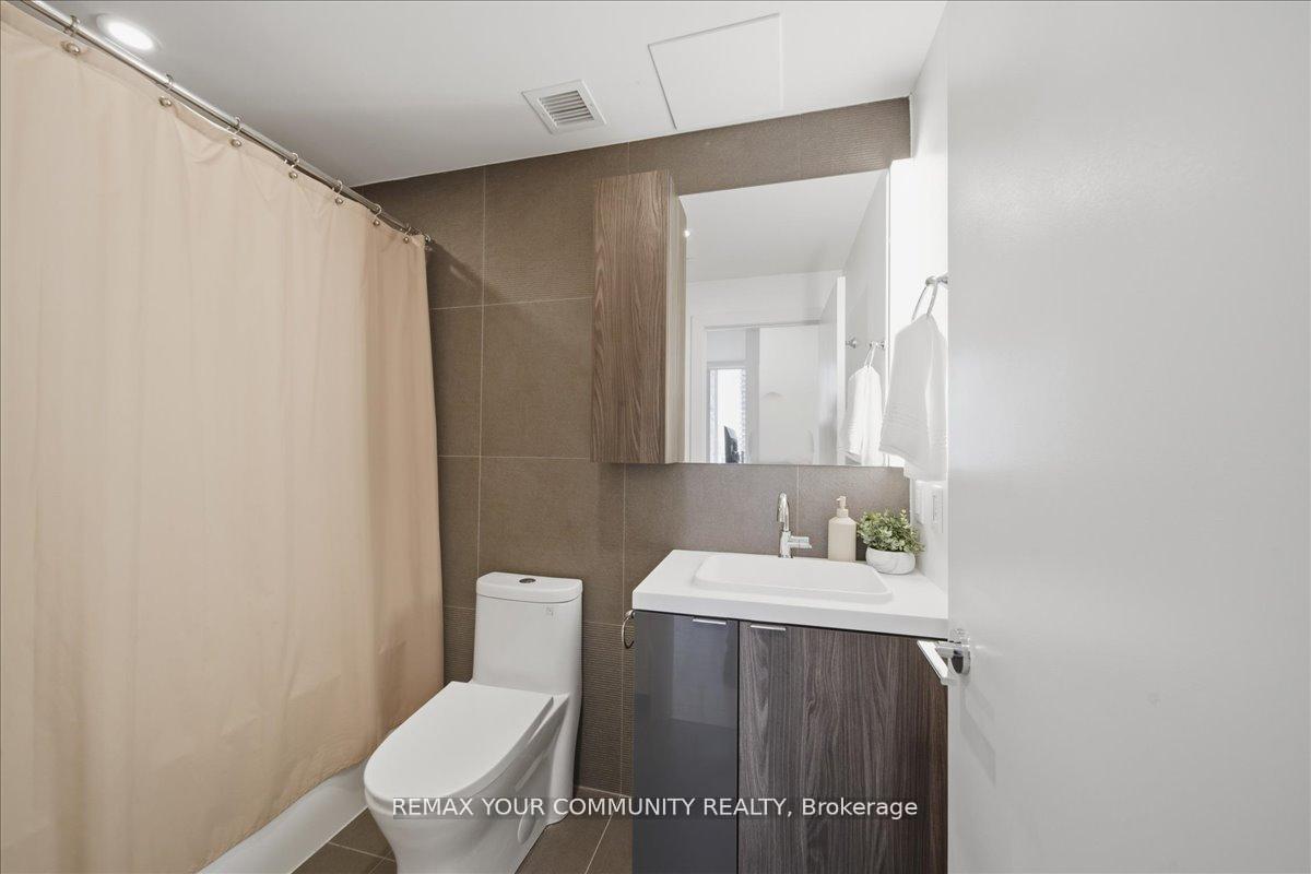 Photo 26 of Unit 1806, 15 Mercer Street, Toronto, Waterfront Communities — HOMEH