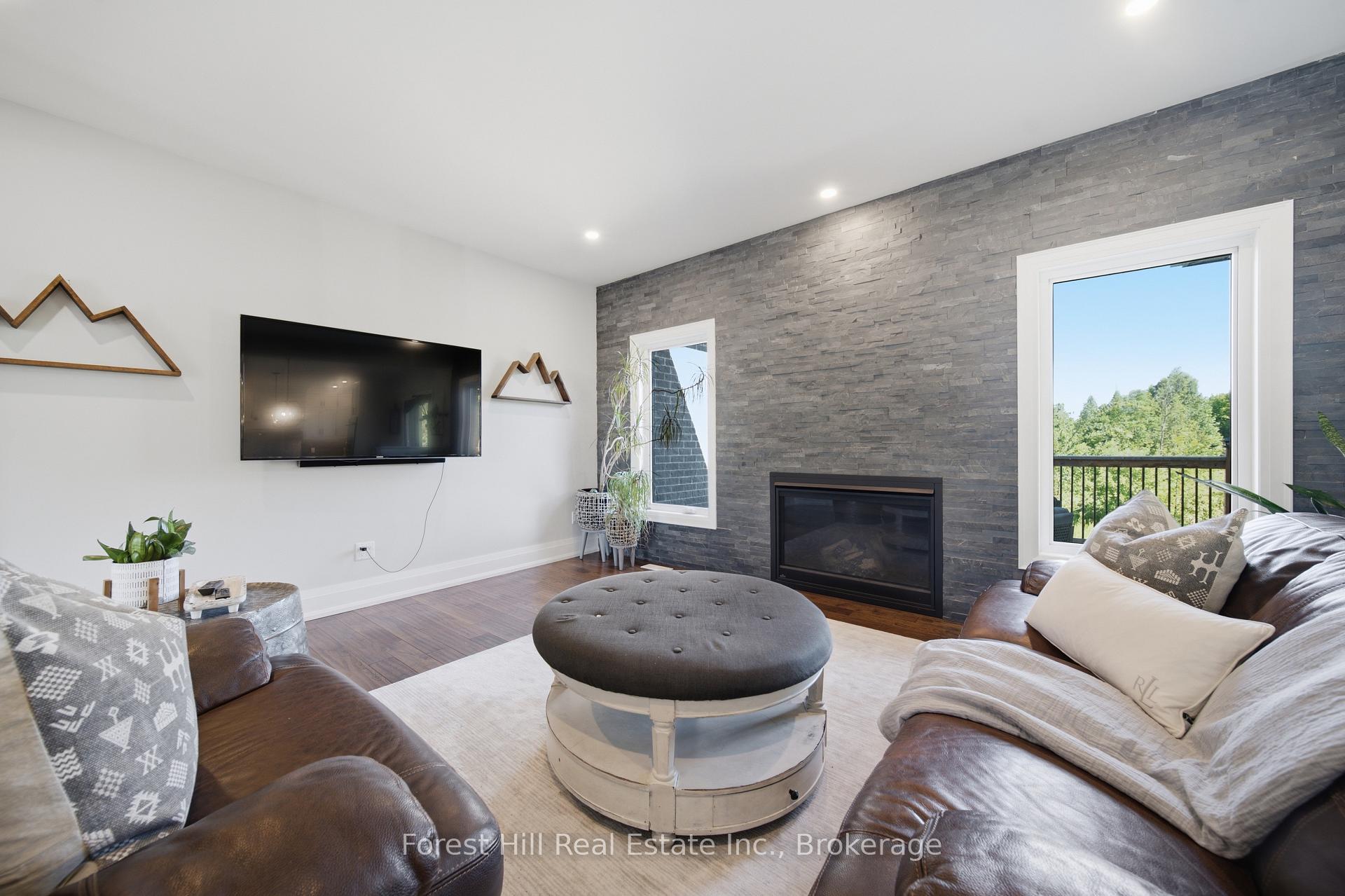 Photo 12 of 1029 Sixth Street, Collingwood — HOMEH