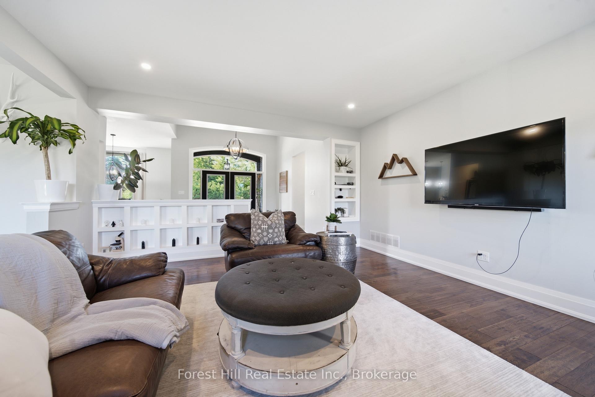 Photo 13 of 1029 Sixth Street, Collingwood — HOMEH