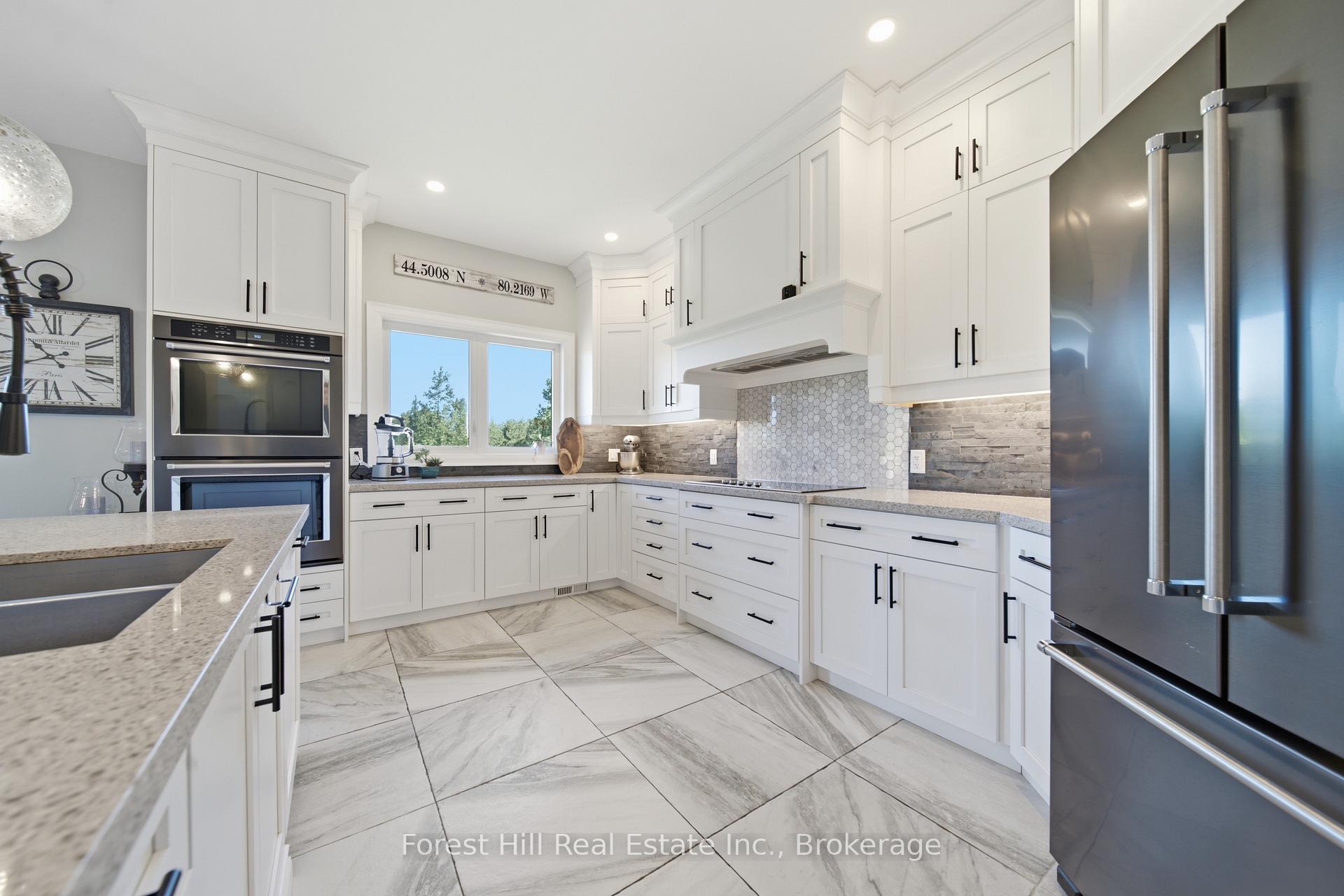 Photo 18 of 1029 Sixth Street, Collingwood — HOMEH