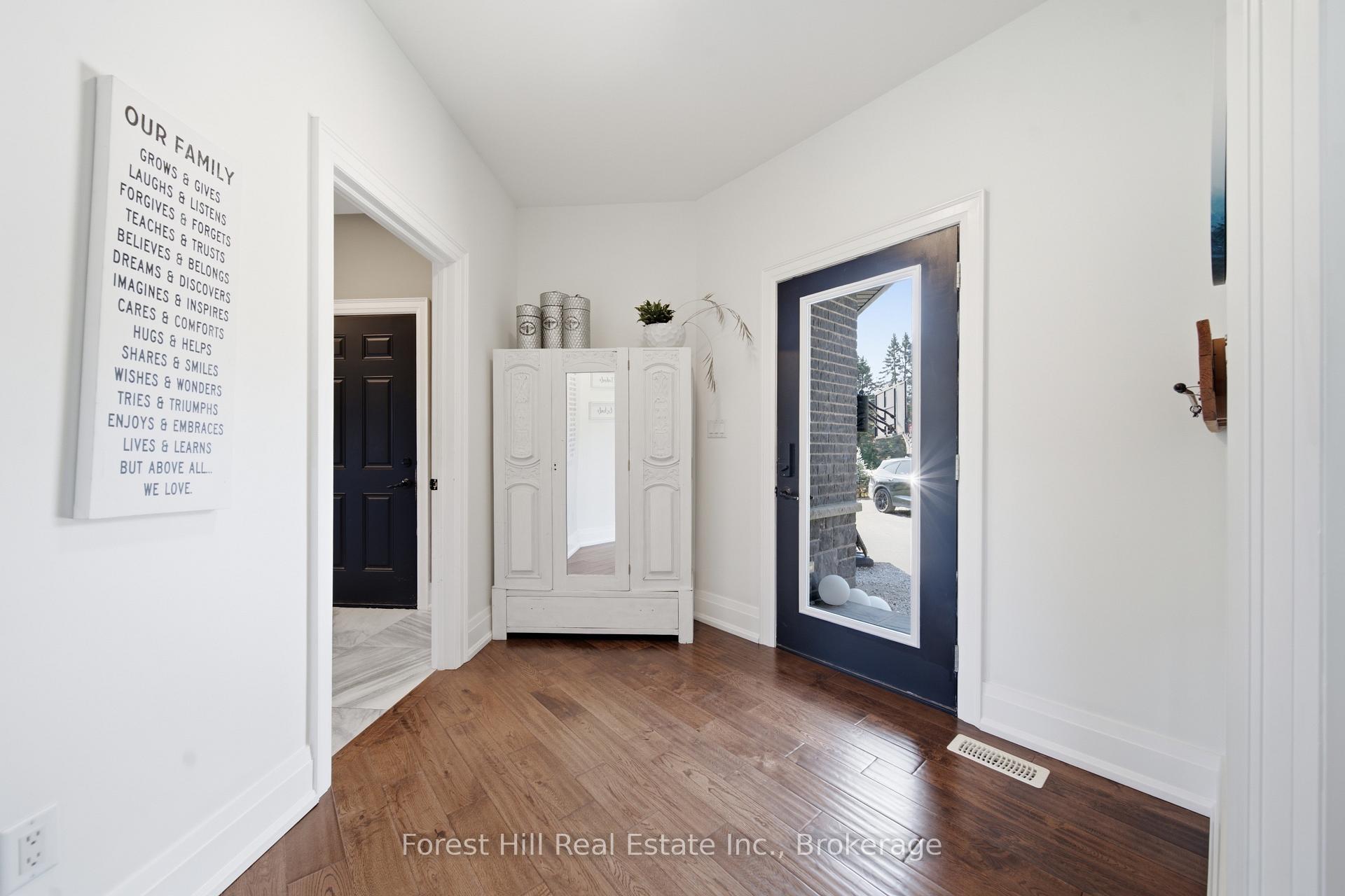 Photo 25 of 1029 Sixth Street, Collingwood — HOMEH