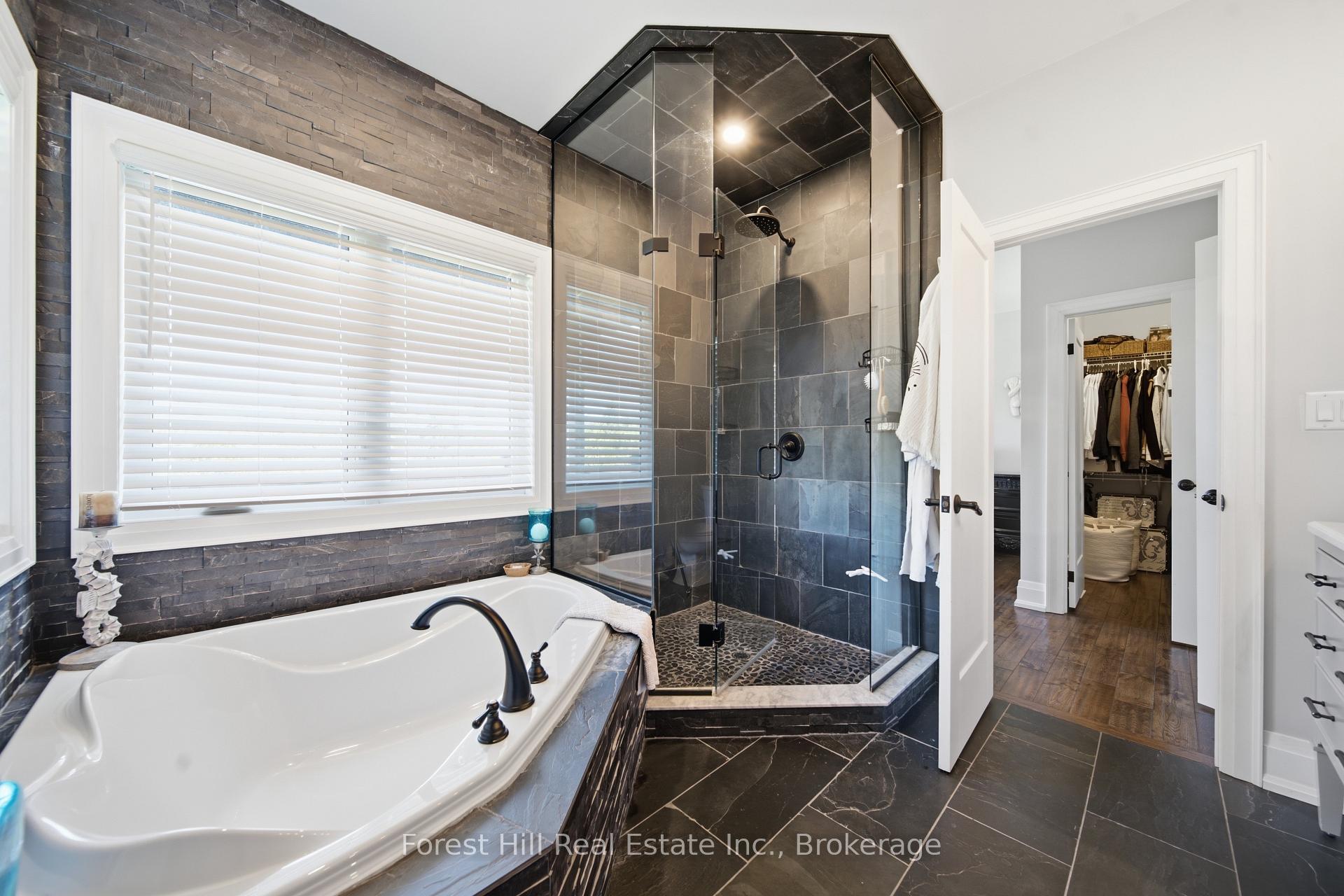 Photo 38 of 1029 Sixth Street, Collingwood — HOMEH