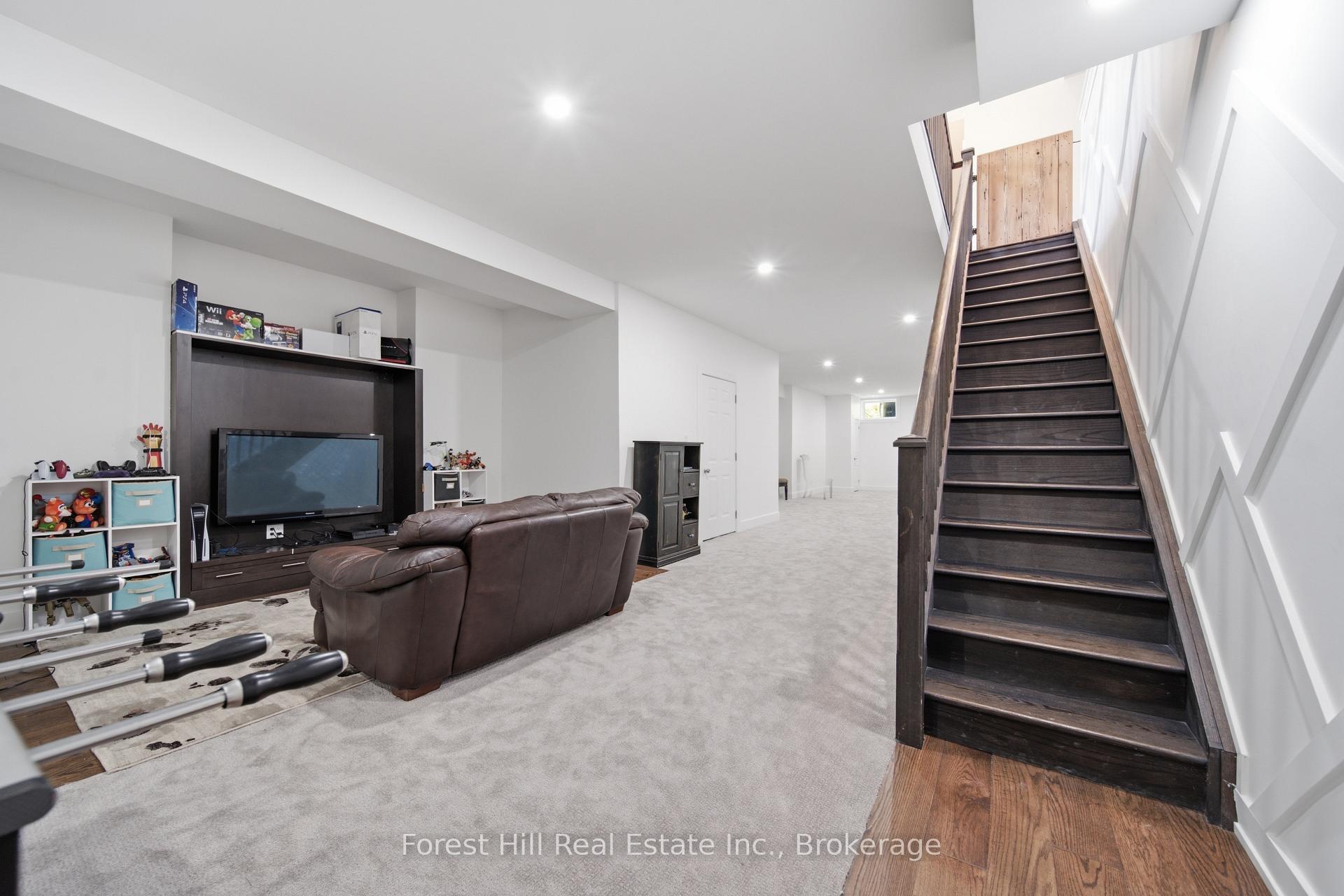 Photo 39 of 1029 Sixth Street, Collingwood — HOMEH