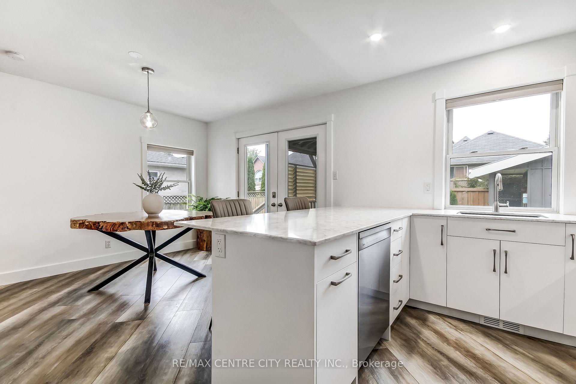 Photo 10 of 308 Selbourne Drive, Central Elgin, Port Stanley — HOMEH